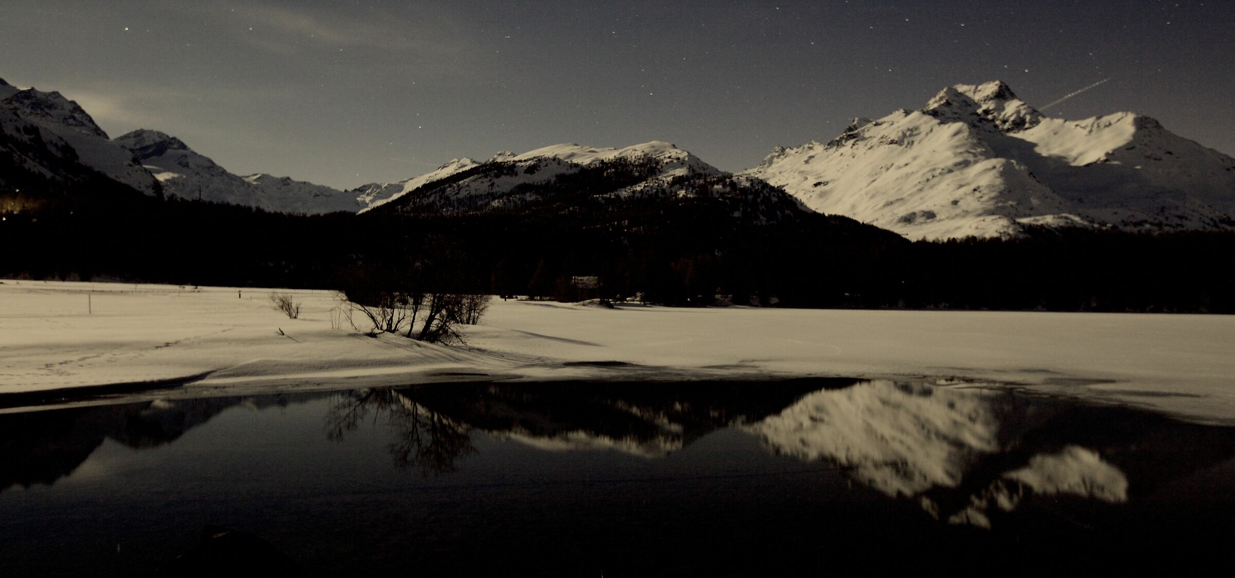 Engadina notturno