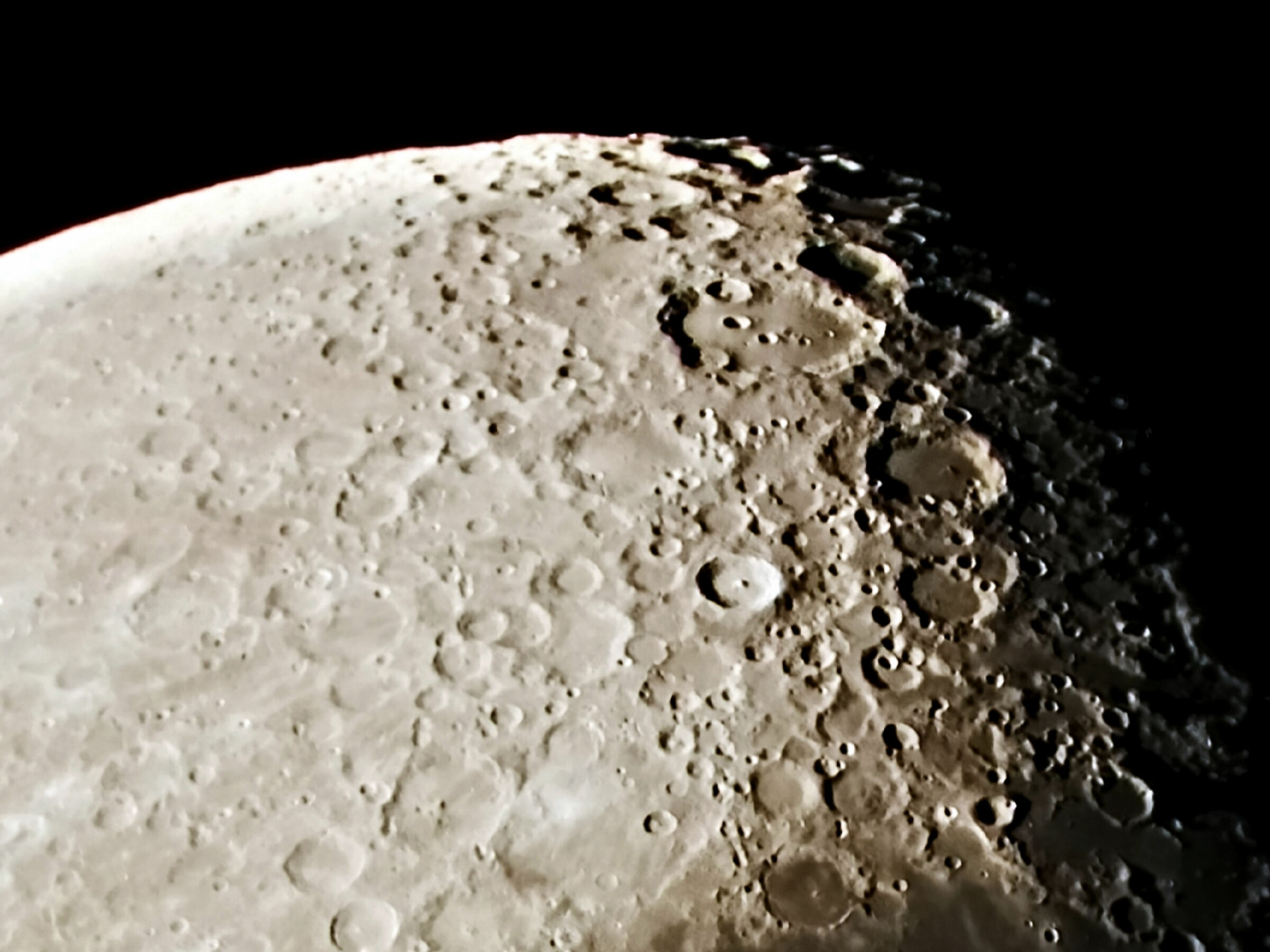 Moon crop Test Topaz AI