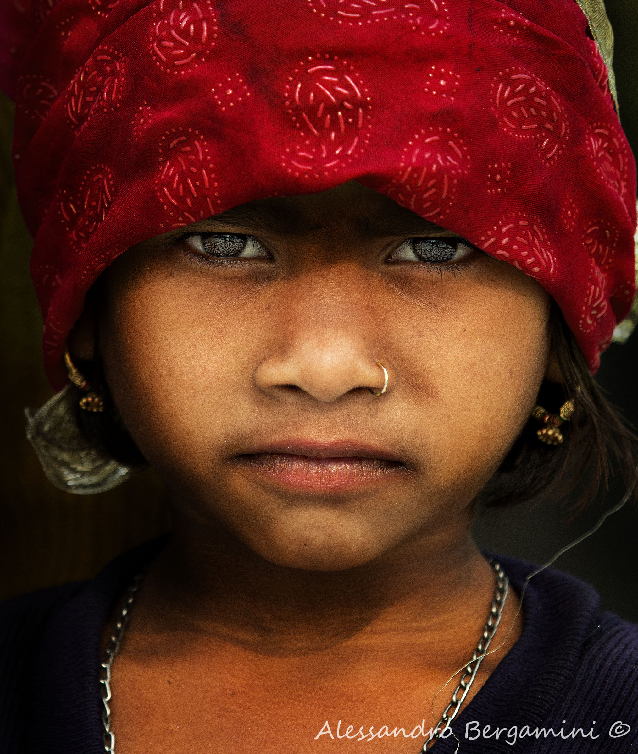 girl on the streets of Delhi, India
