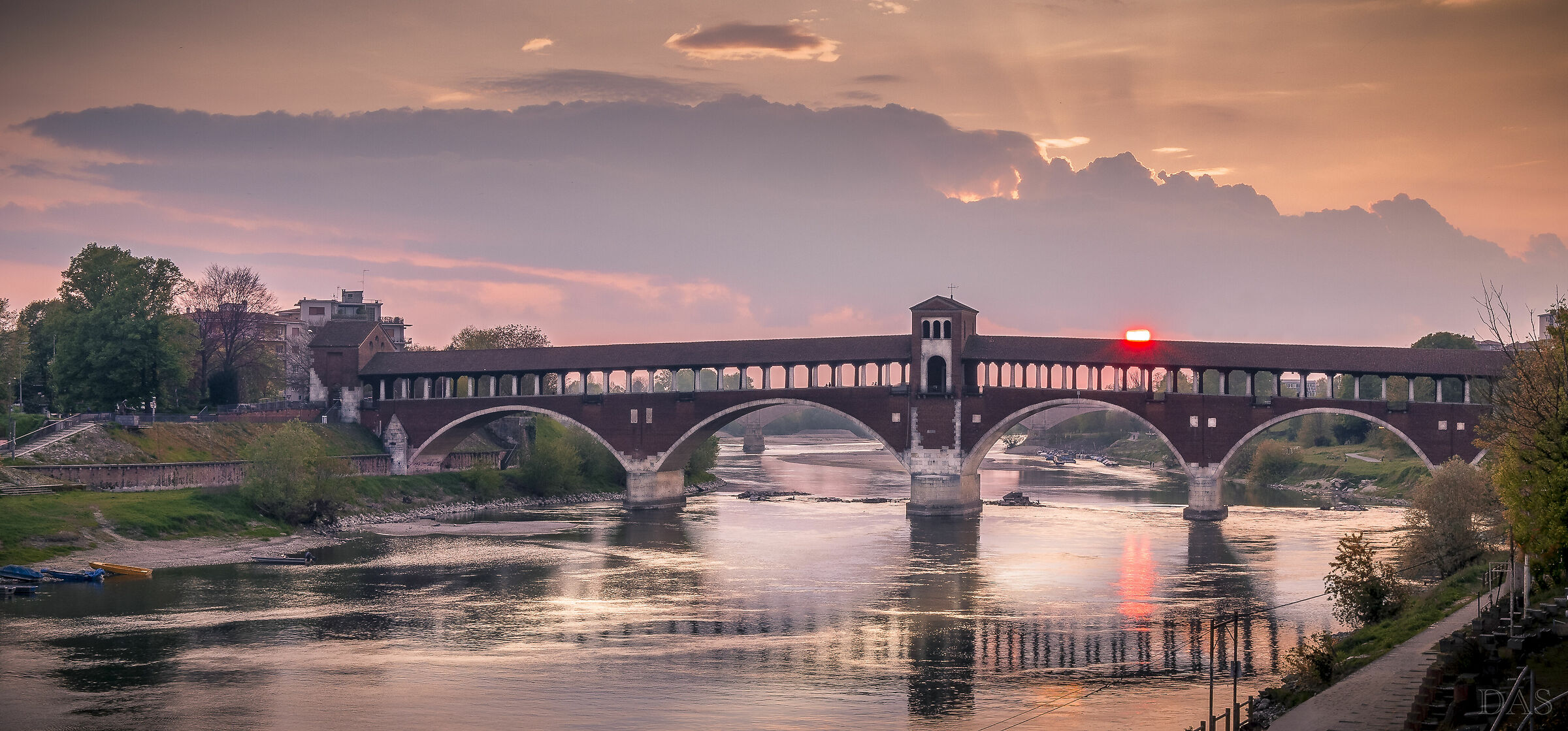 Pavia The Covered Bridge 5