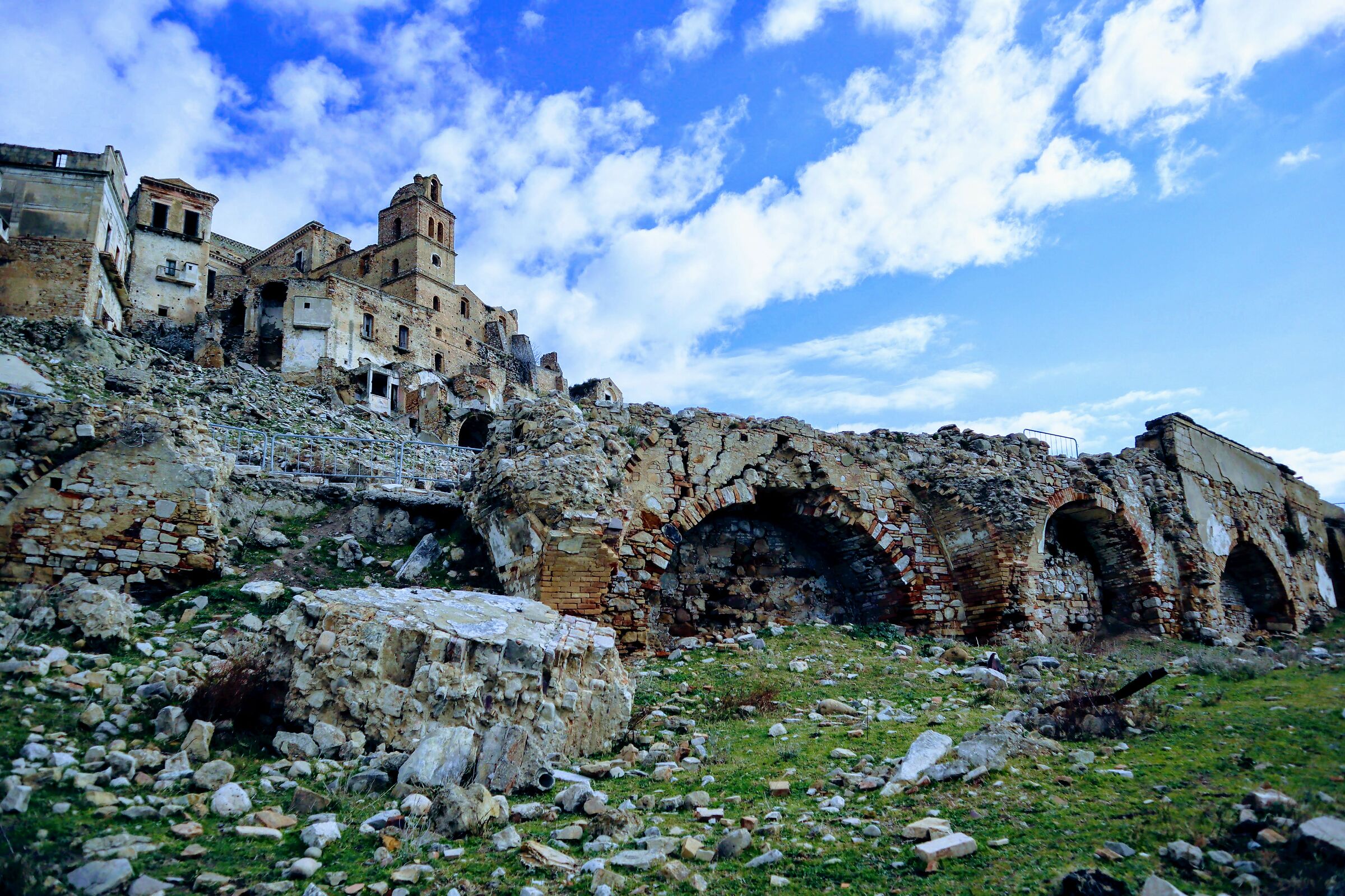 Craco...La città che vive sempre