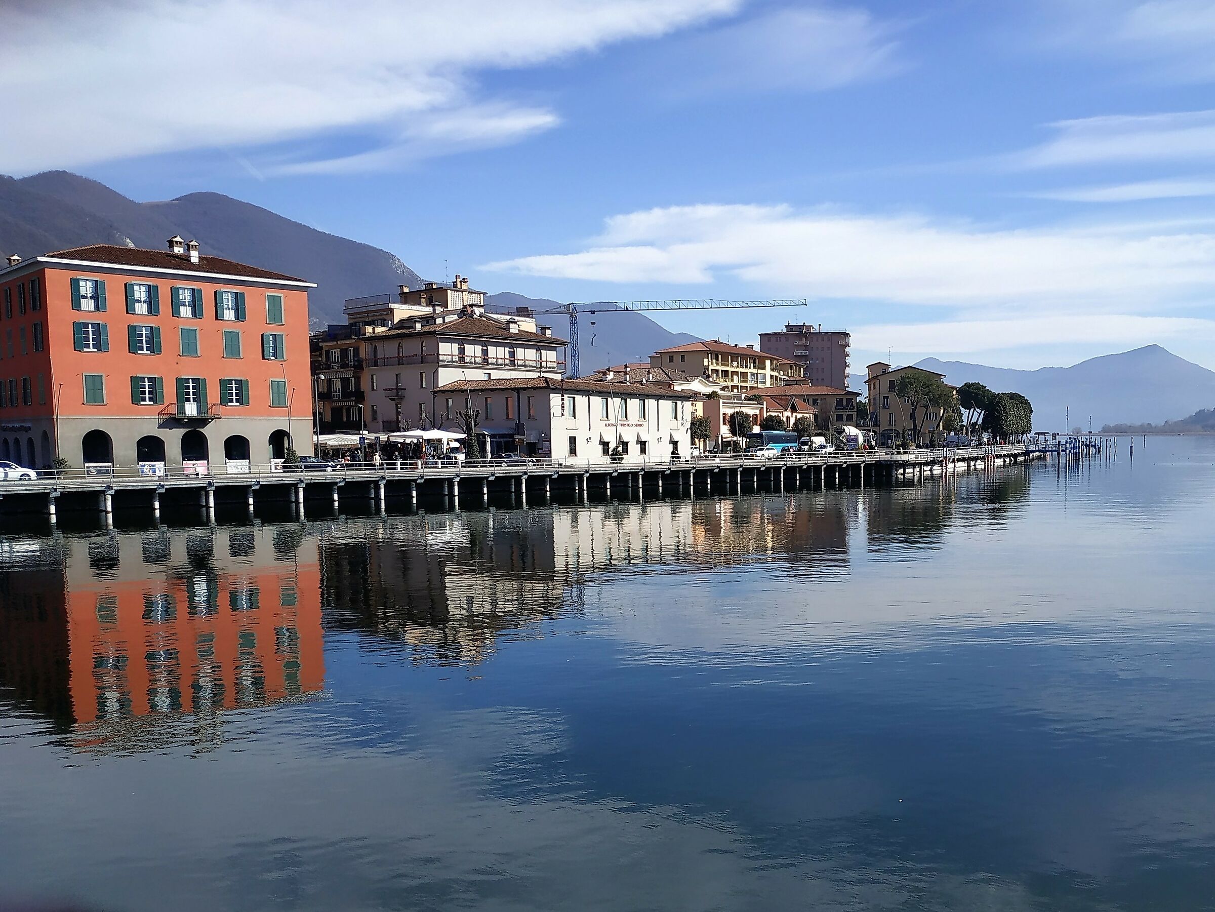 Lakefront of Sarnico 2