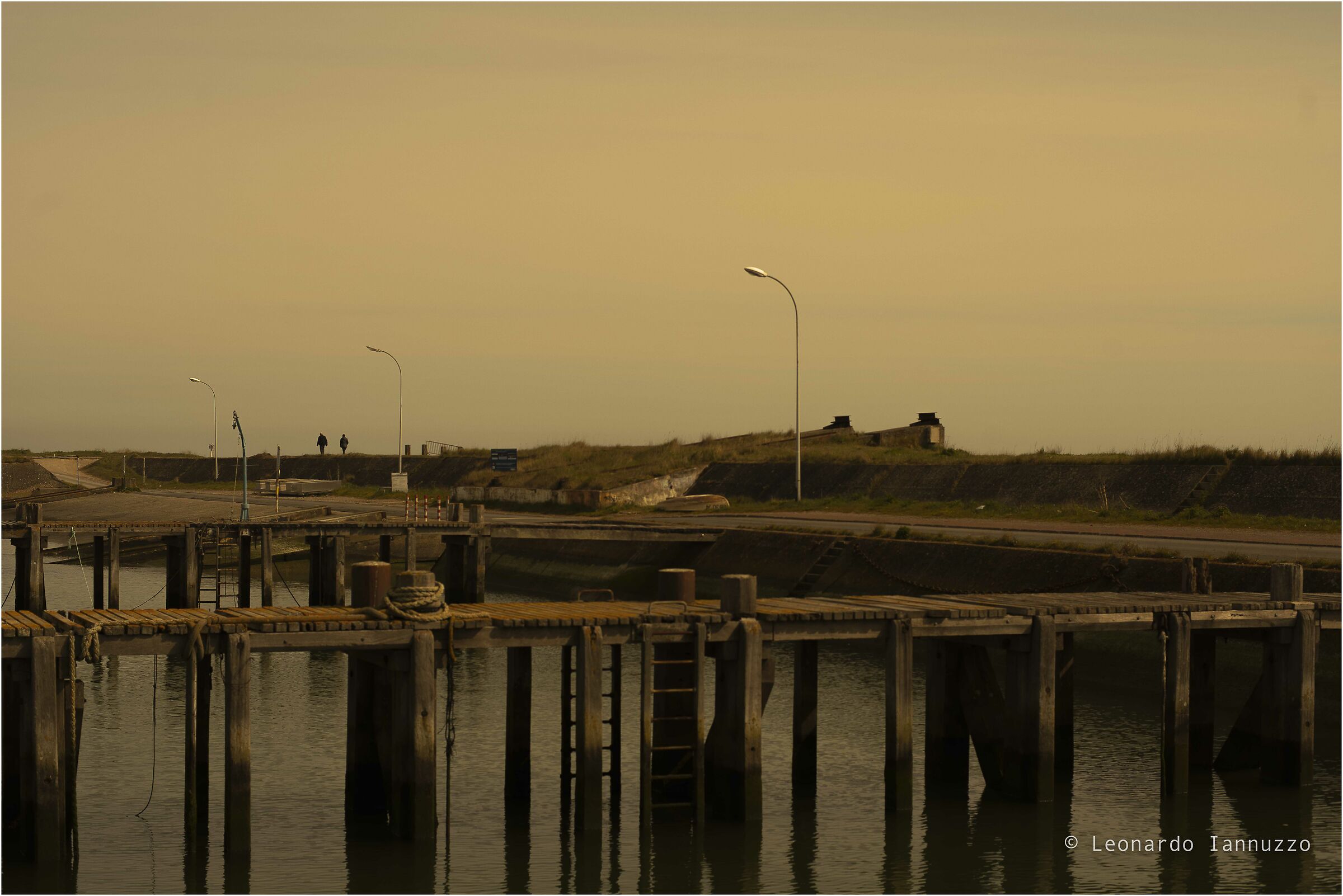 Ouistream-Port Landscape on the Sleeve