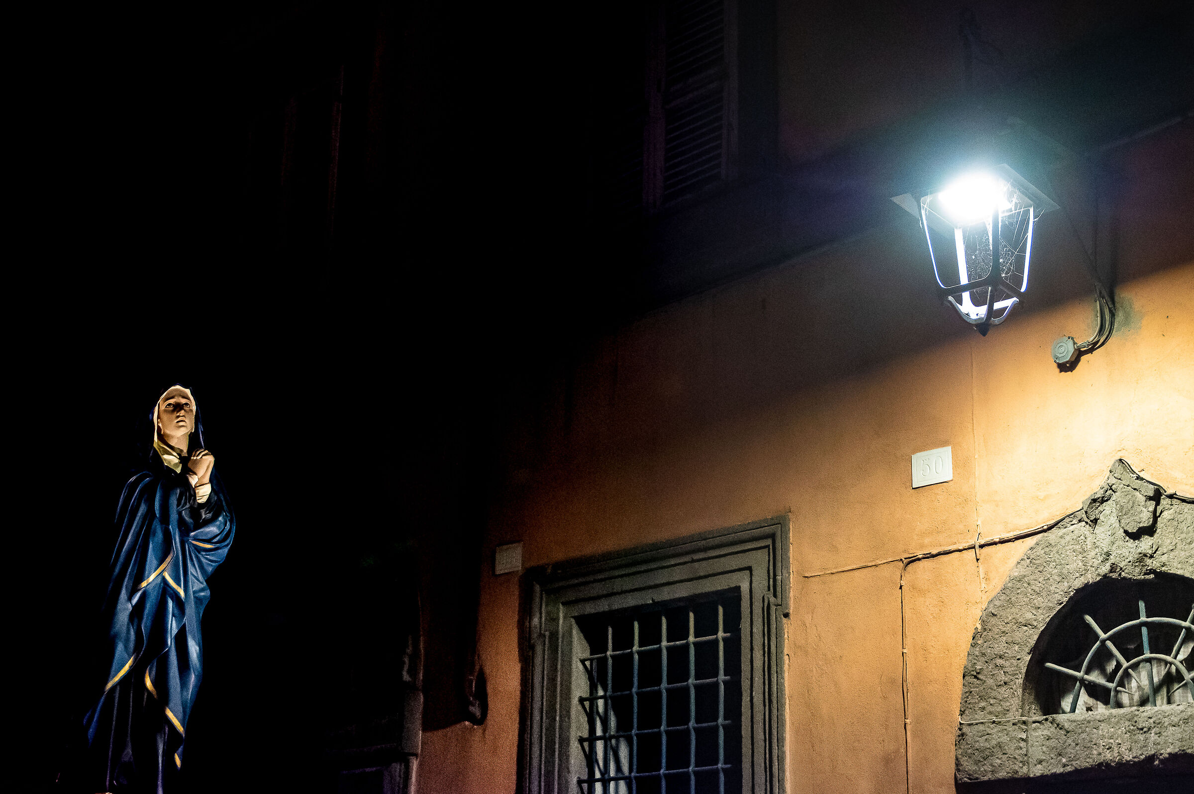 Viterbo, rappresentazione Passione di Cristo