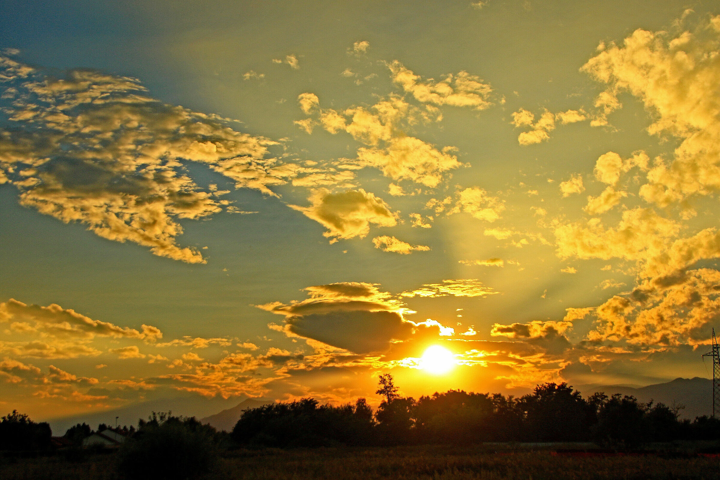 Cielo del Canavese al tramonto