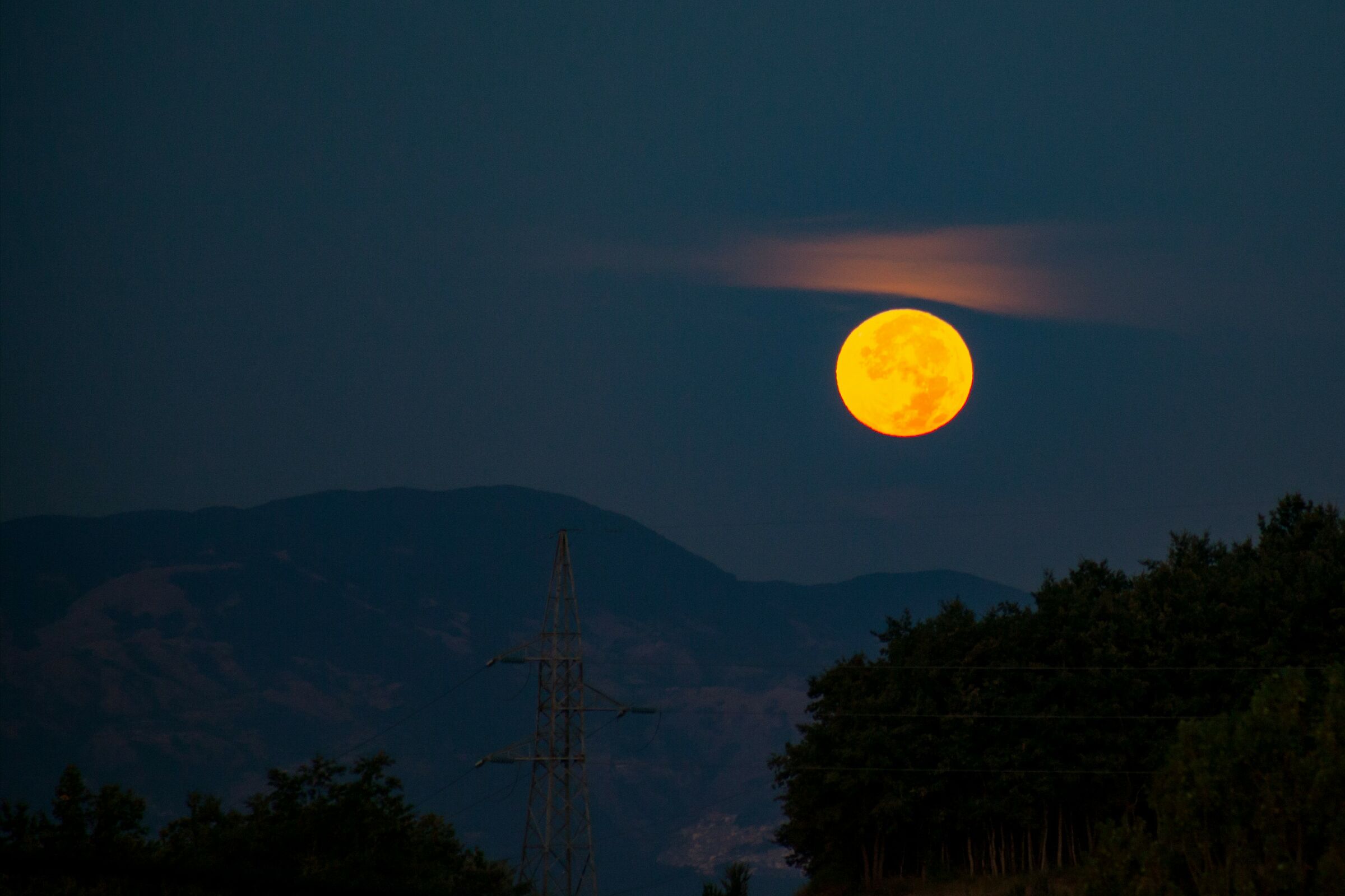 SuperMoon at dawn