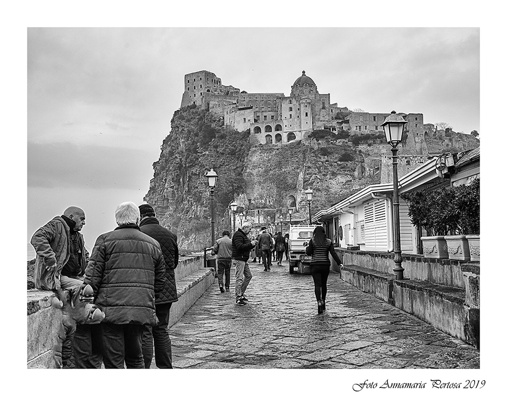 Street al Castello Aragonese di Ischia