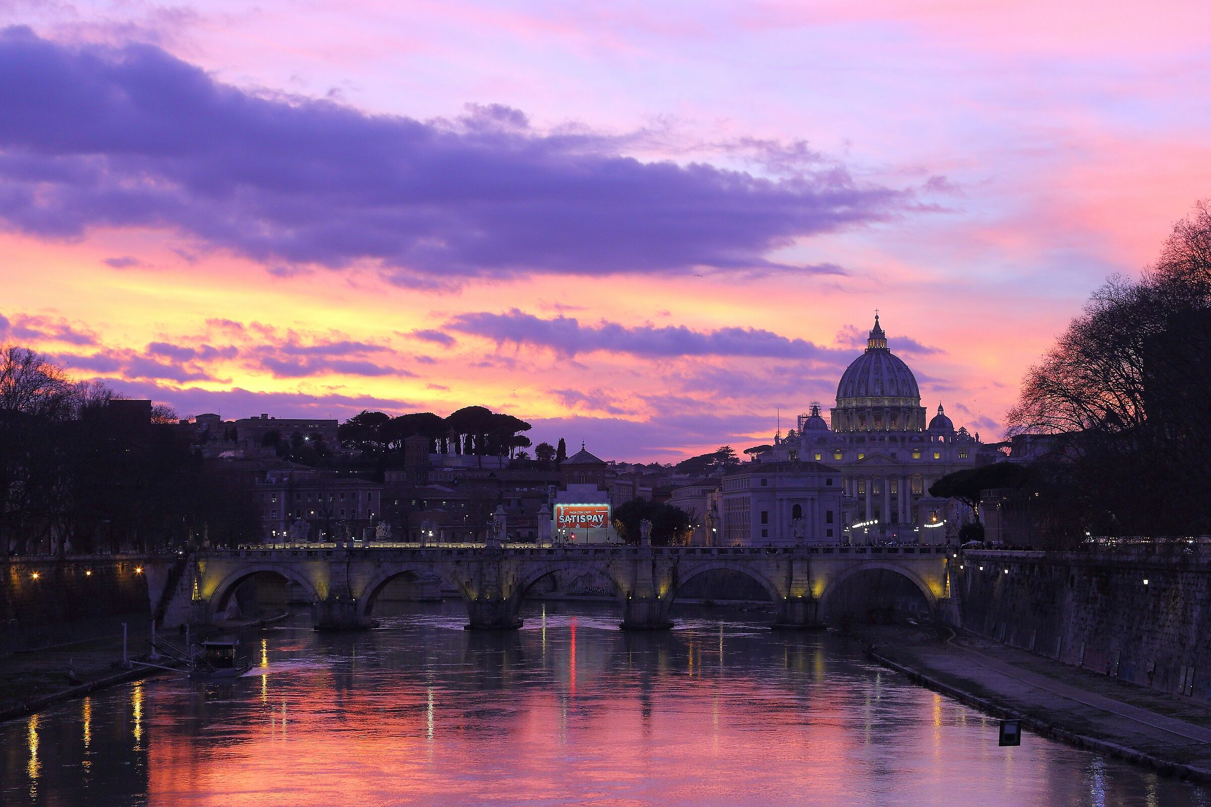 Classic Sunset from Ponte Umberto 01