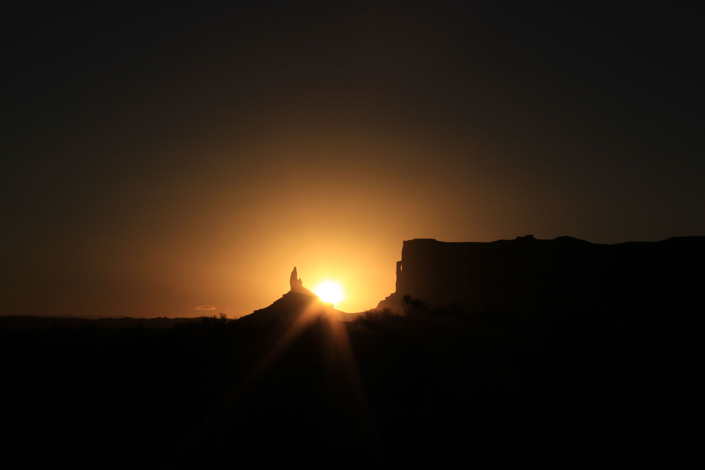 Sunrise Monument Valley