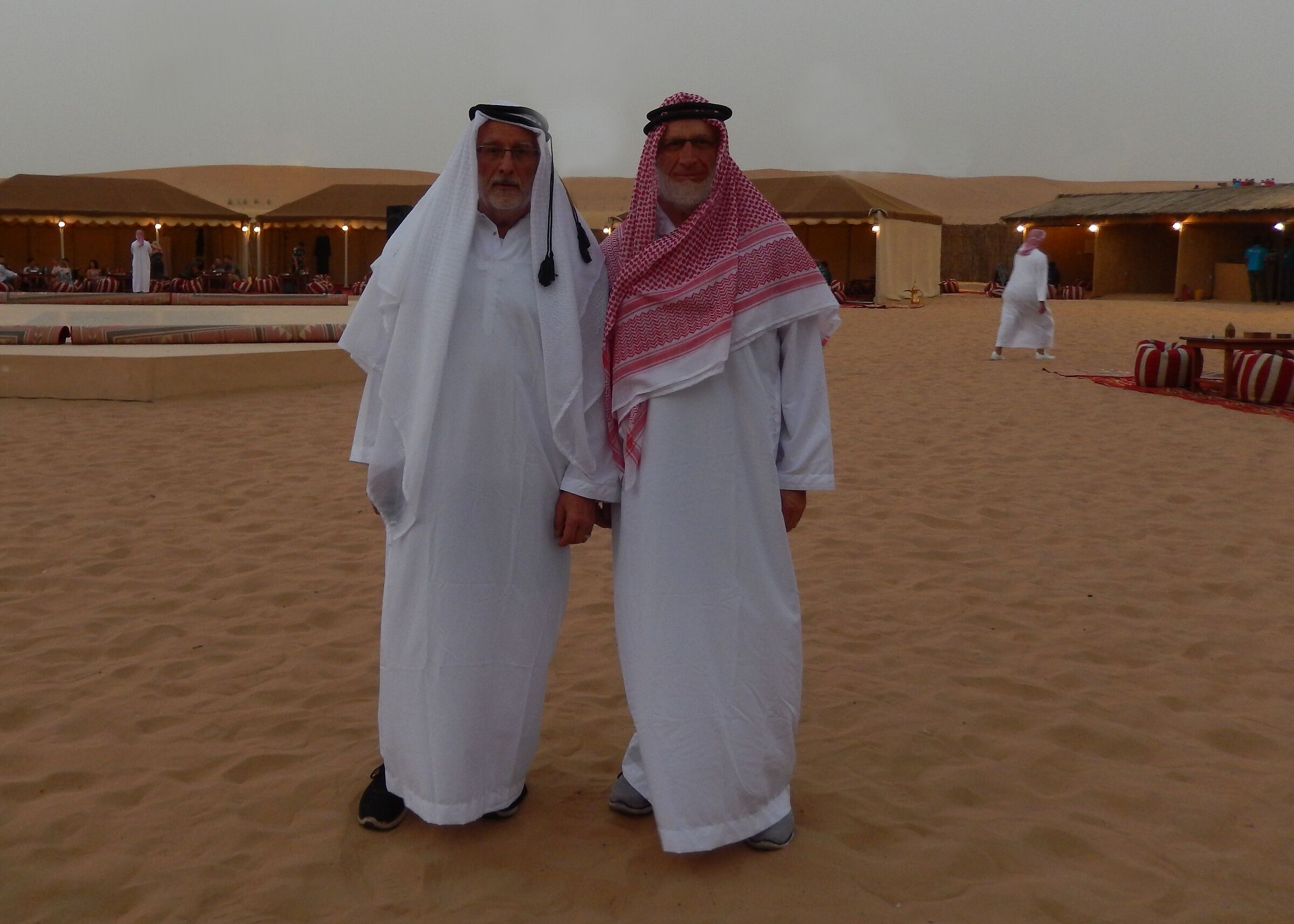 L'abito non fa il monaco ...