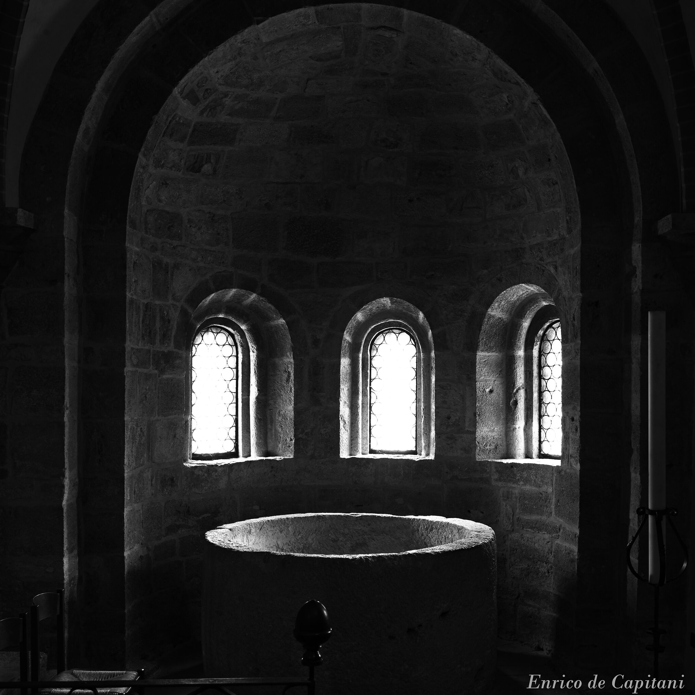 Collegiata di Castell'Arquato, il battistero