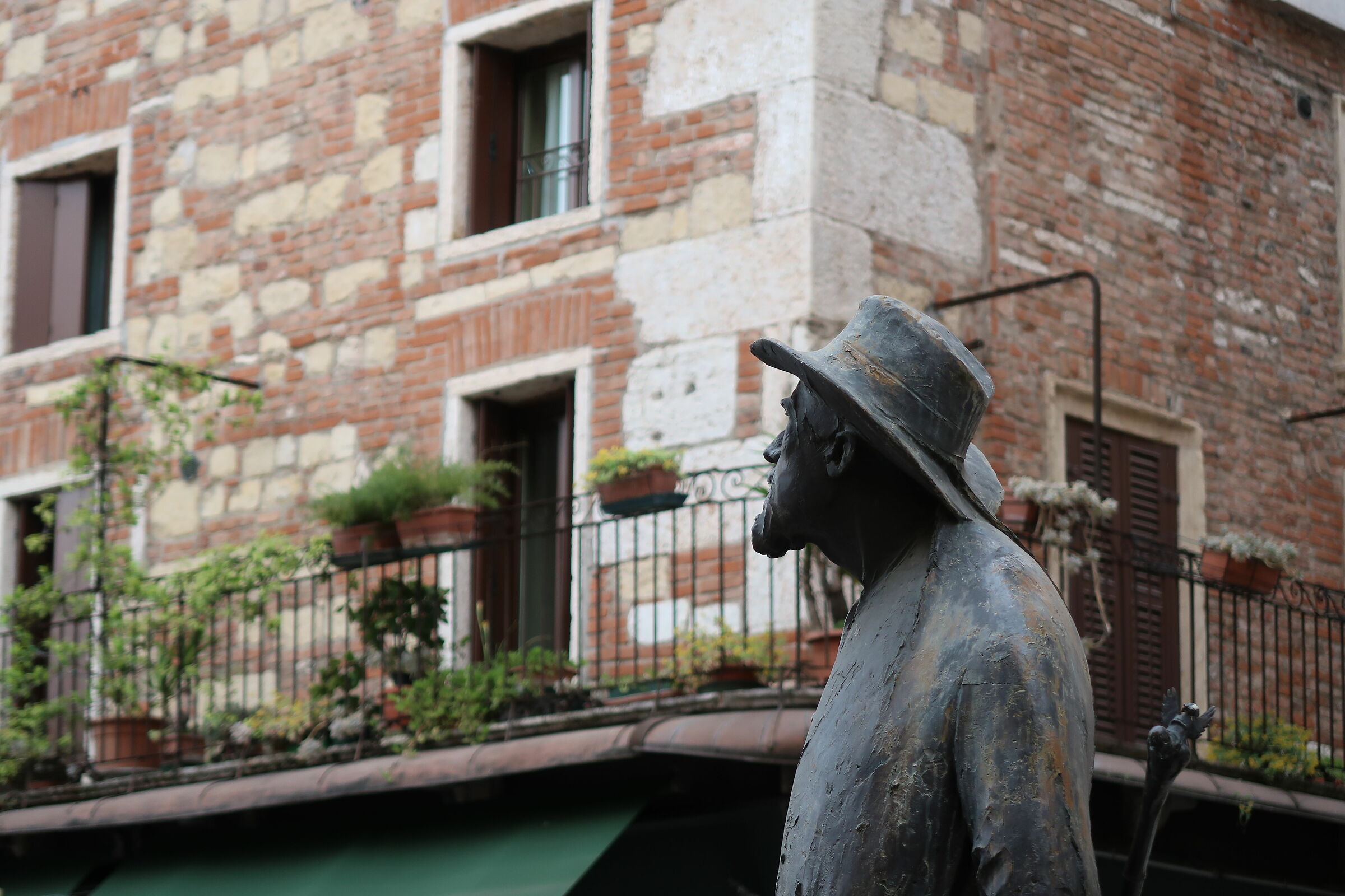 Lonely and lifeless, 1