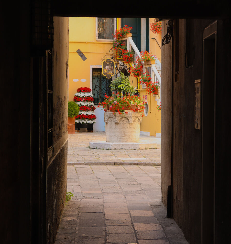 Venetian Courtyard
