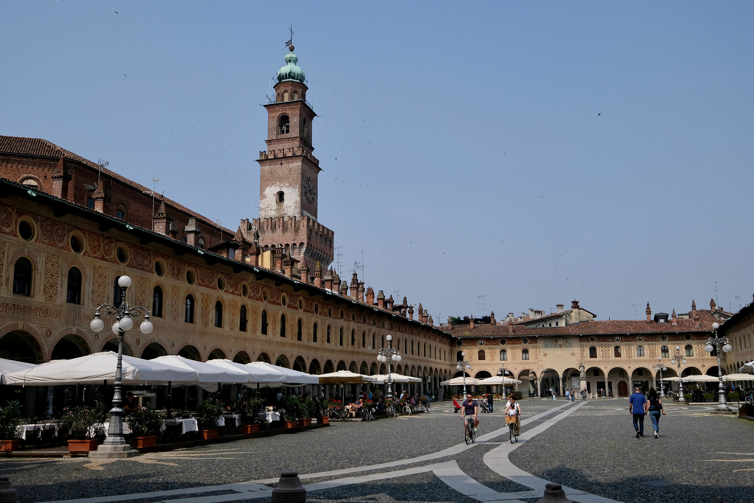 Vigevano-Saturday 11 a.m.