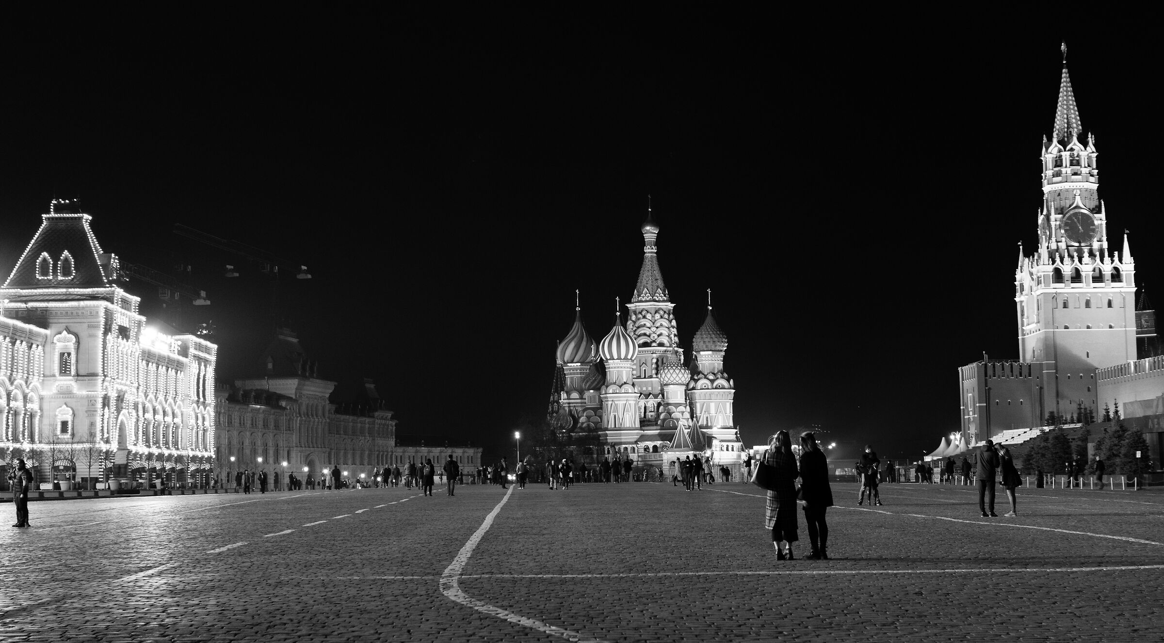 La Piazza Rossa di notte