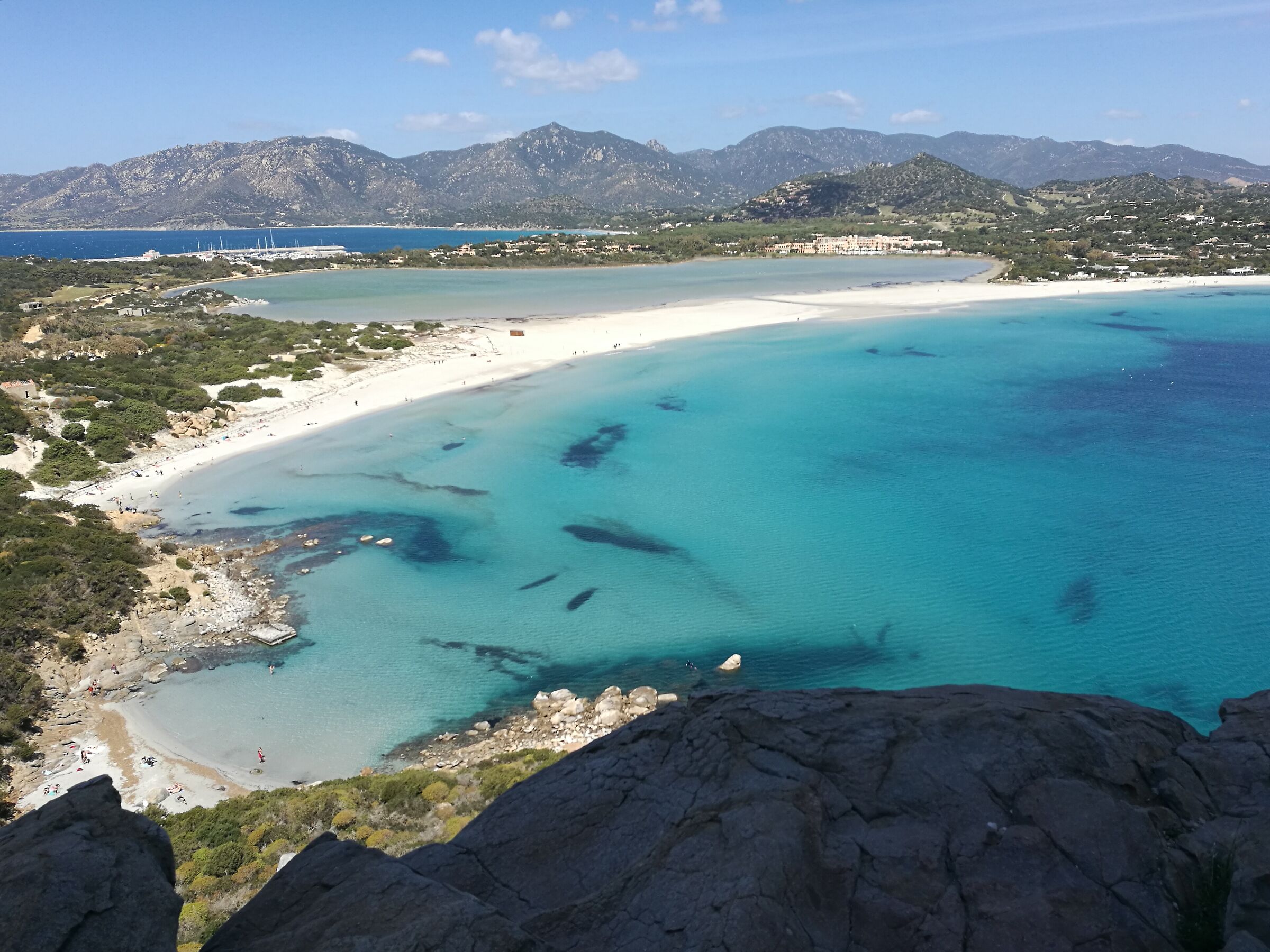 Spiaggia Porto Giunco e stagno di Notteri