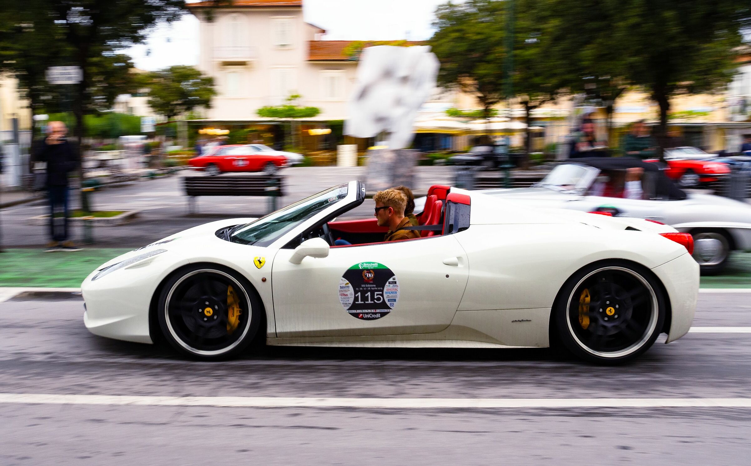 Panning Ferrari 458 500 miles to Forte dei Marmi