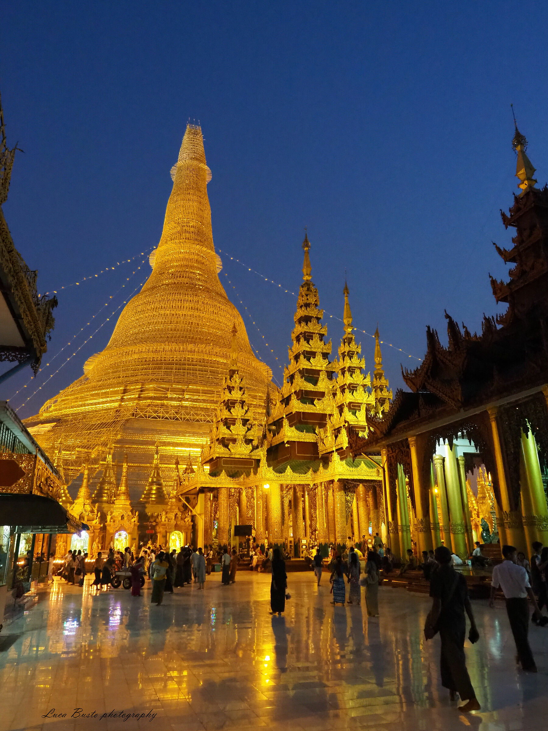 Yangon - Pagoda