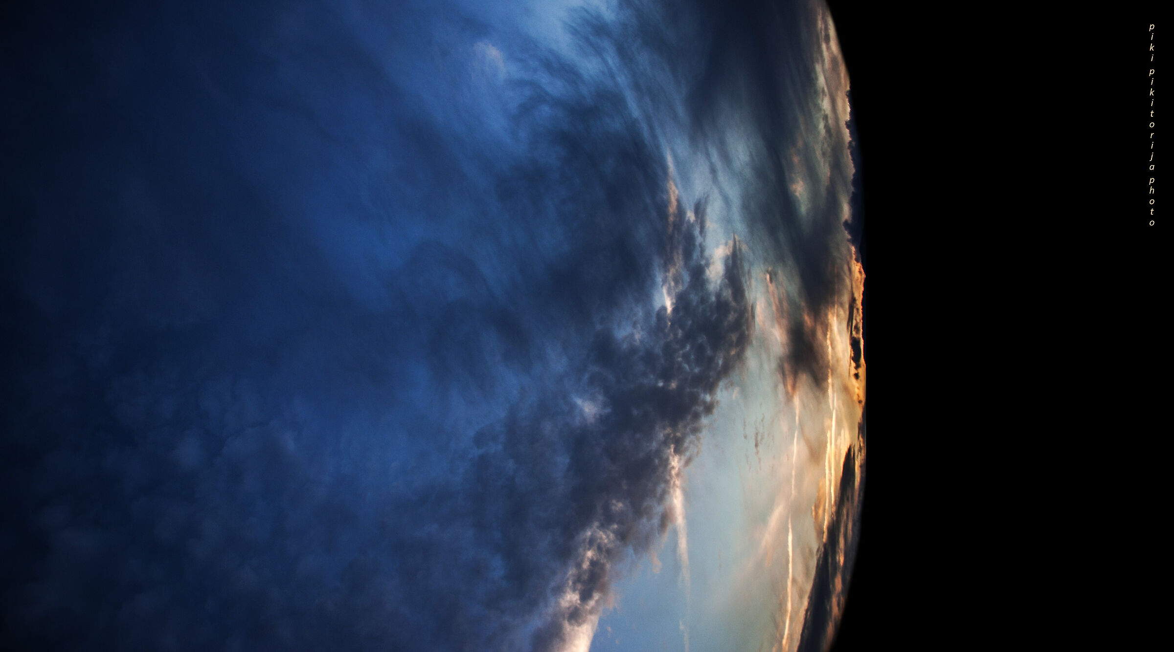 Un anno guardando le nuvole