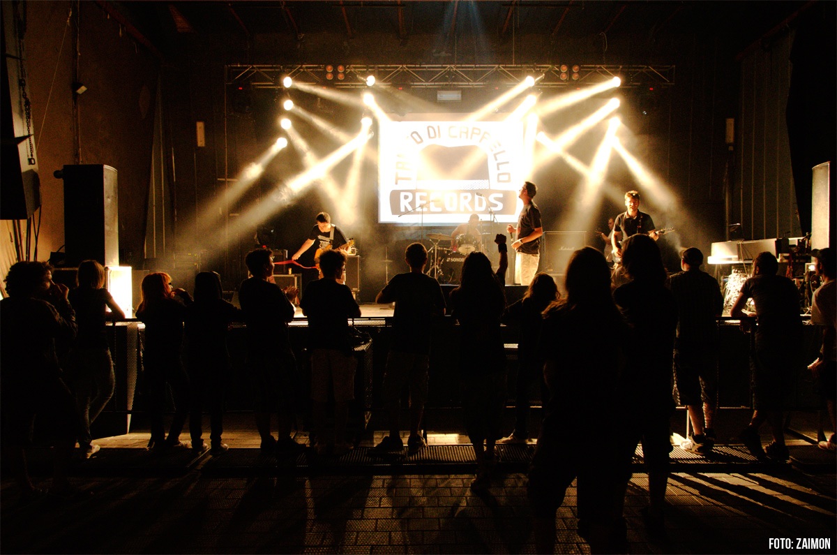 bee unit | 1 August 2012 | live @ nuvolari (cn) | 9