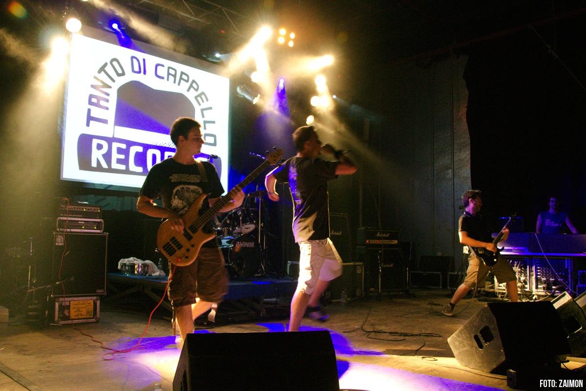 bee unit | 1 August 2012 | live @ nuvolari (cn) | 14