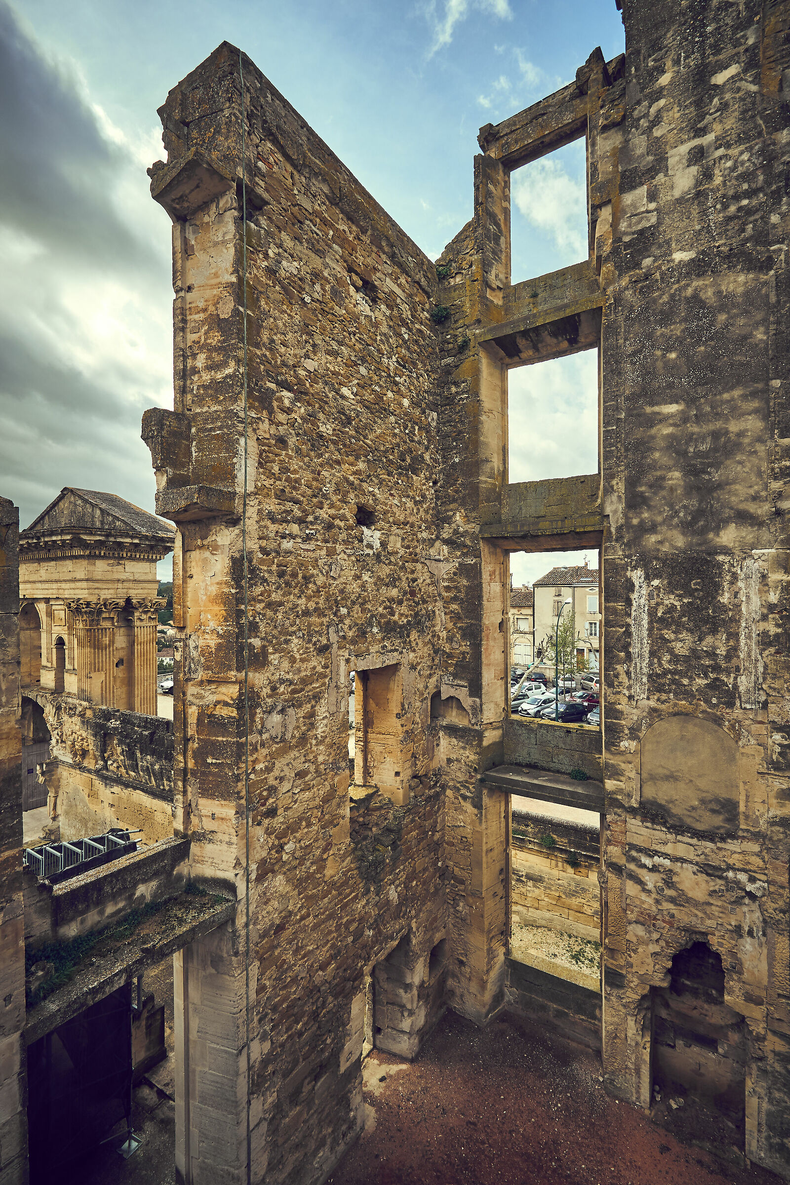 Château de La Tour-d'aigues