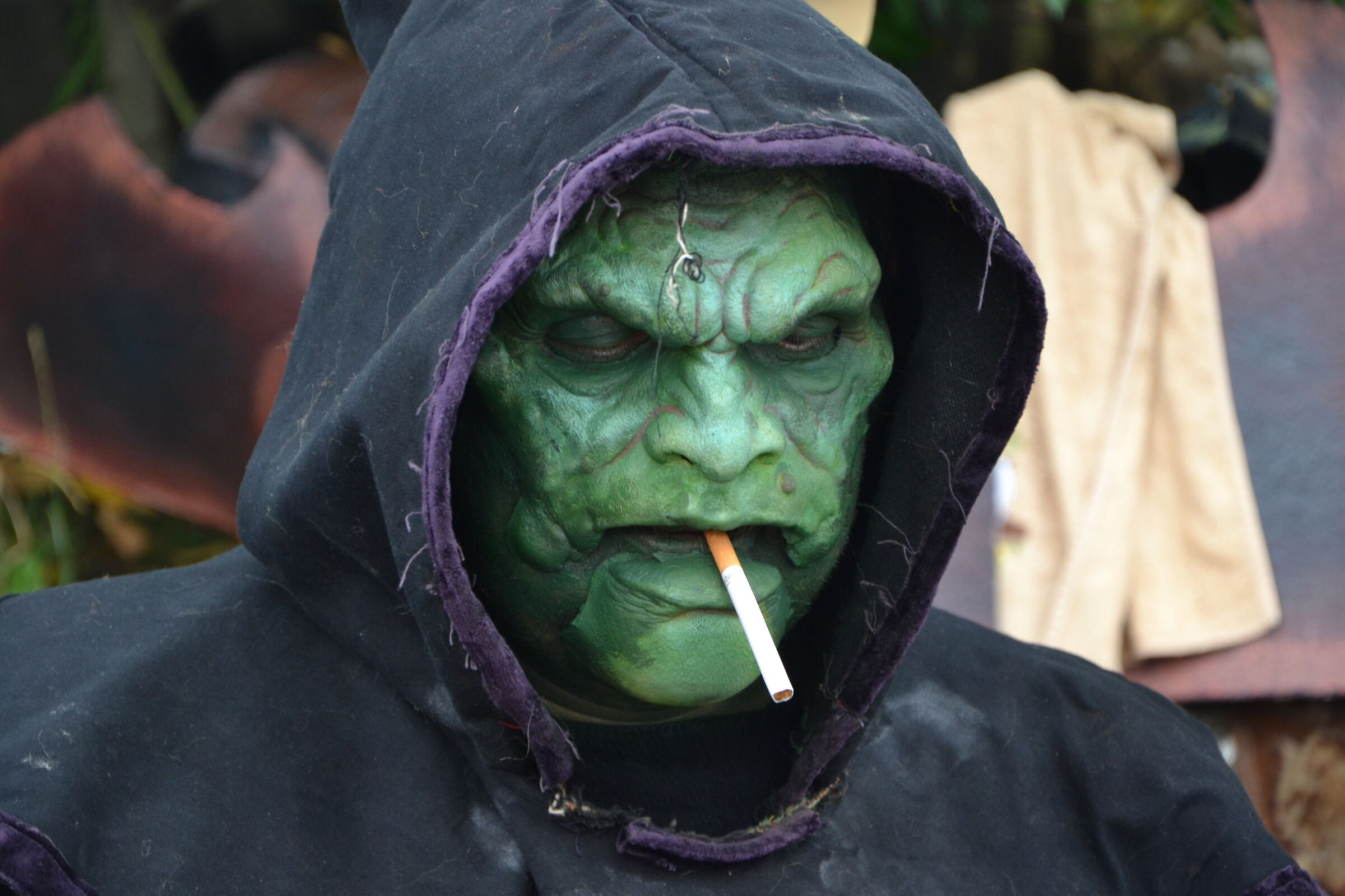 You smoke smokes, you have a good physique!