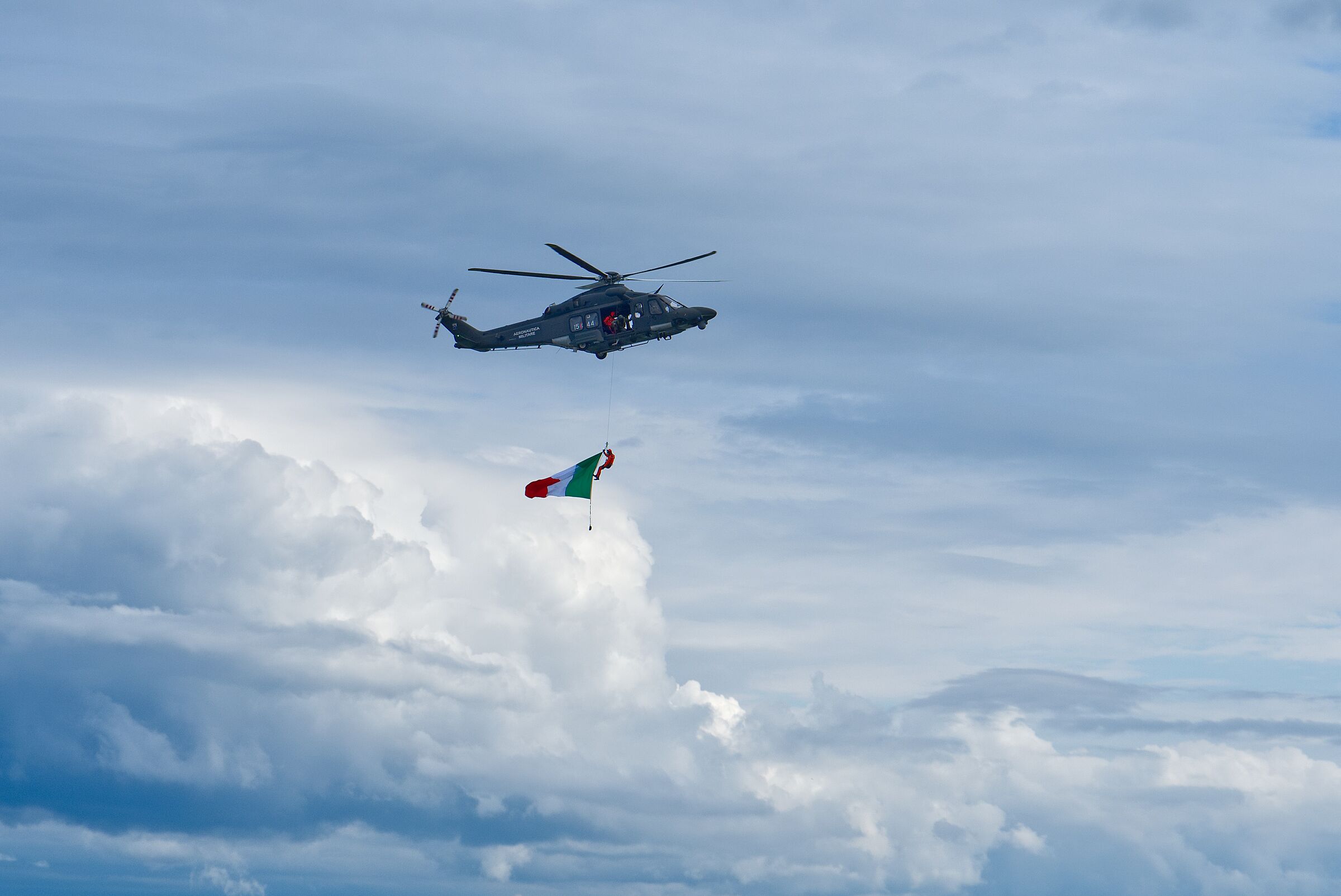 th-119 orgoglio nazionale