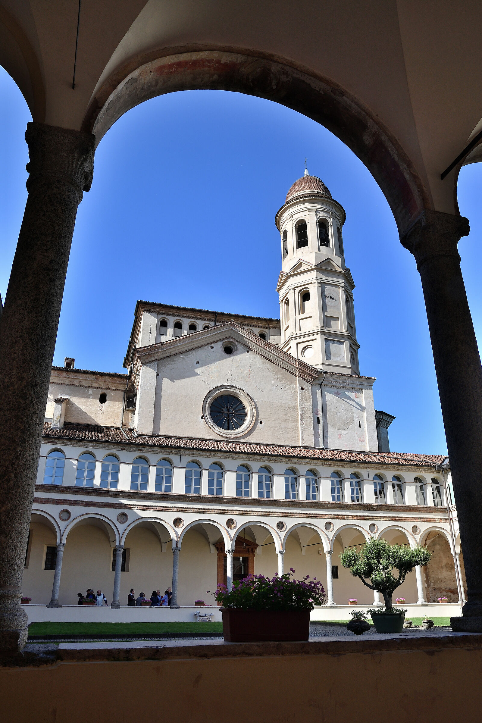 Cloister and St. Sigismondo in Frame