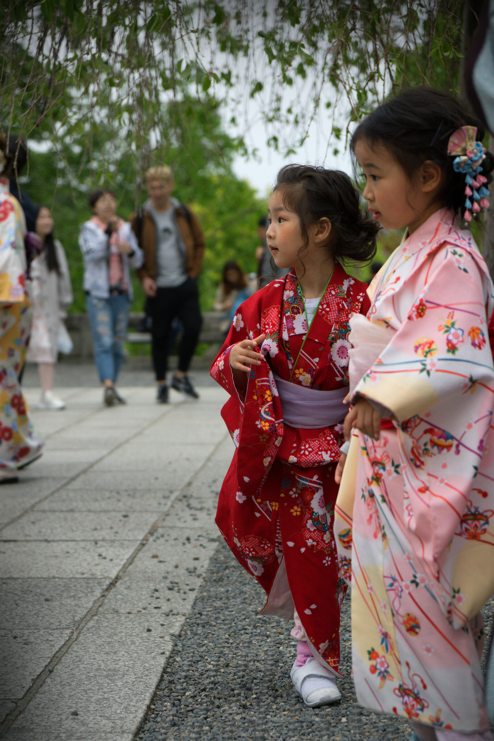 Bambine con kimono
