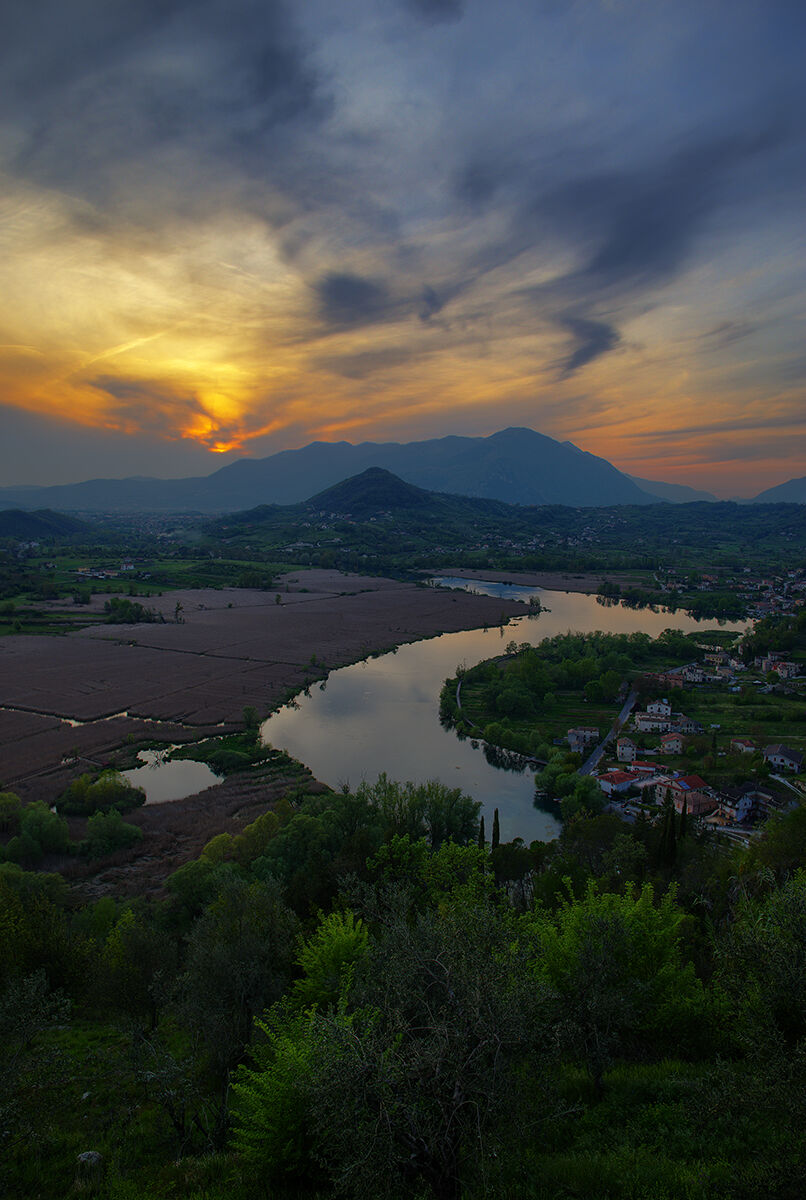 Lake of Posta Fibreno
