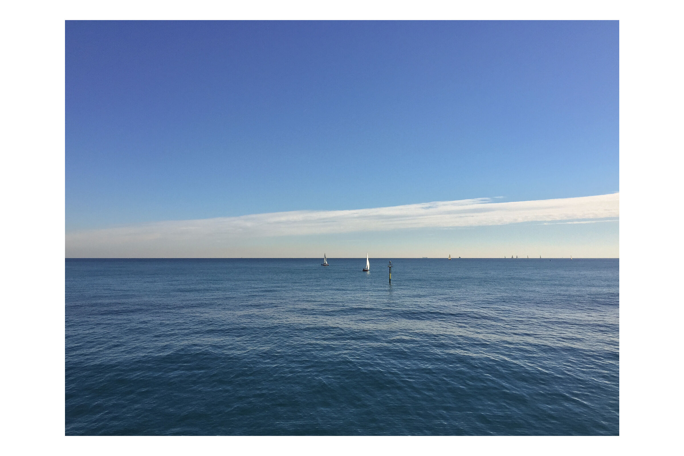 Open sea seen from the "Escullera de Poblenou"