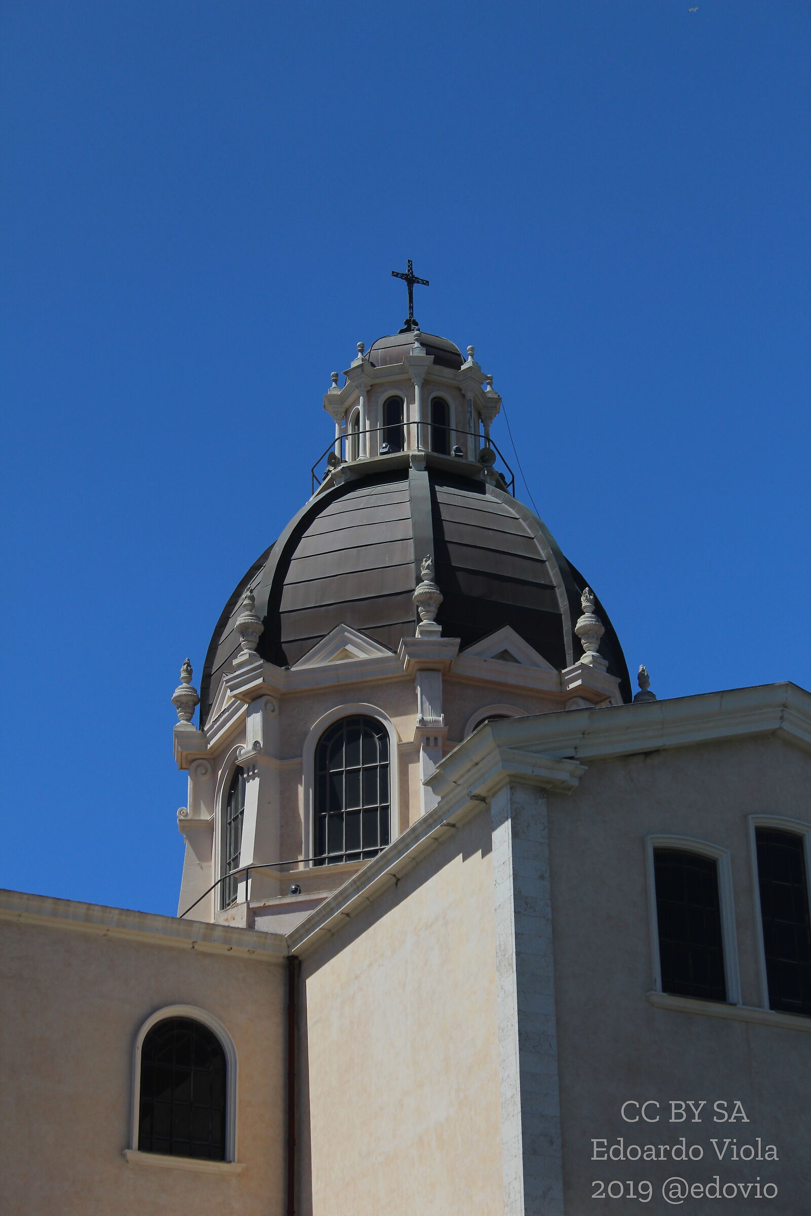 Basilica di Bonaria - Dettaglio 2
