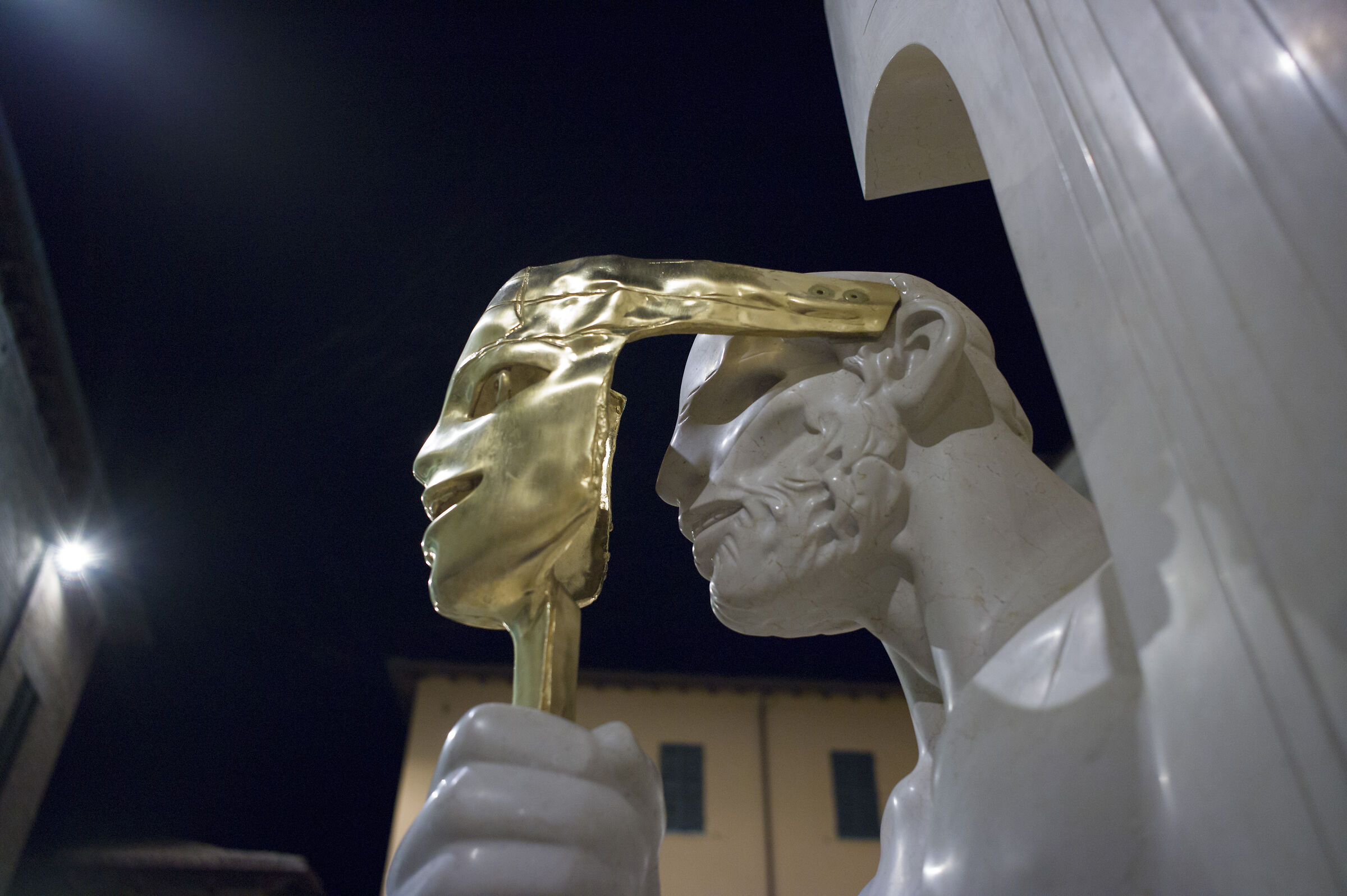 Pesaro 2019: Sculpture of Vangi