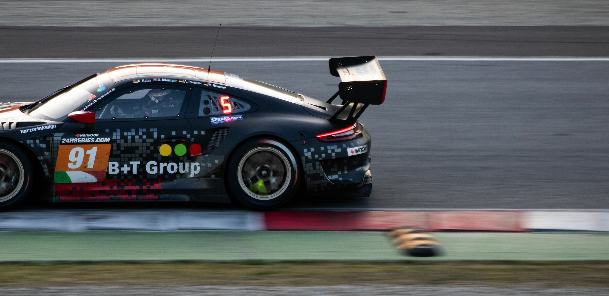 12 h Mugello Circuit