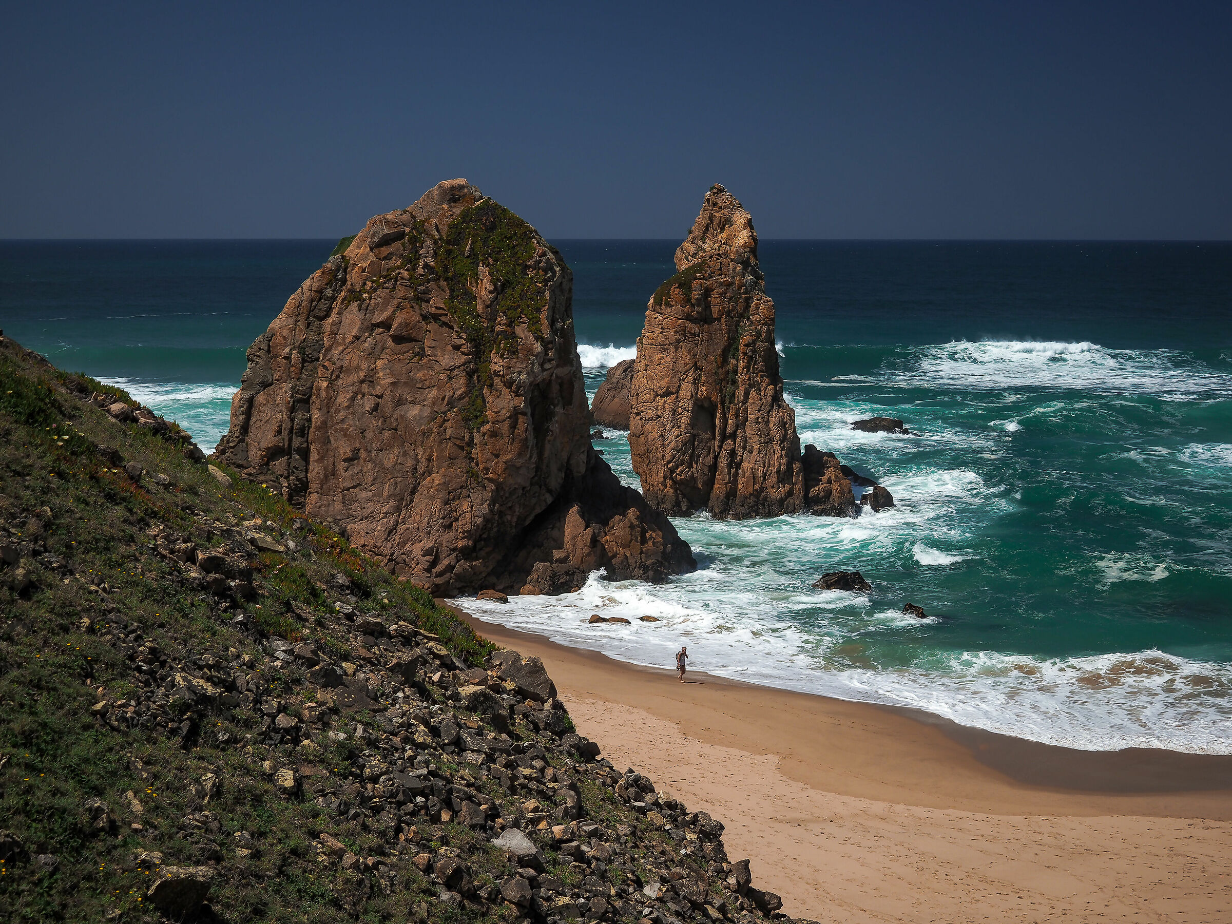 Praia do Guincho, strolling along the ocean