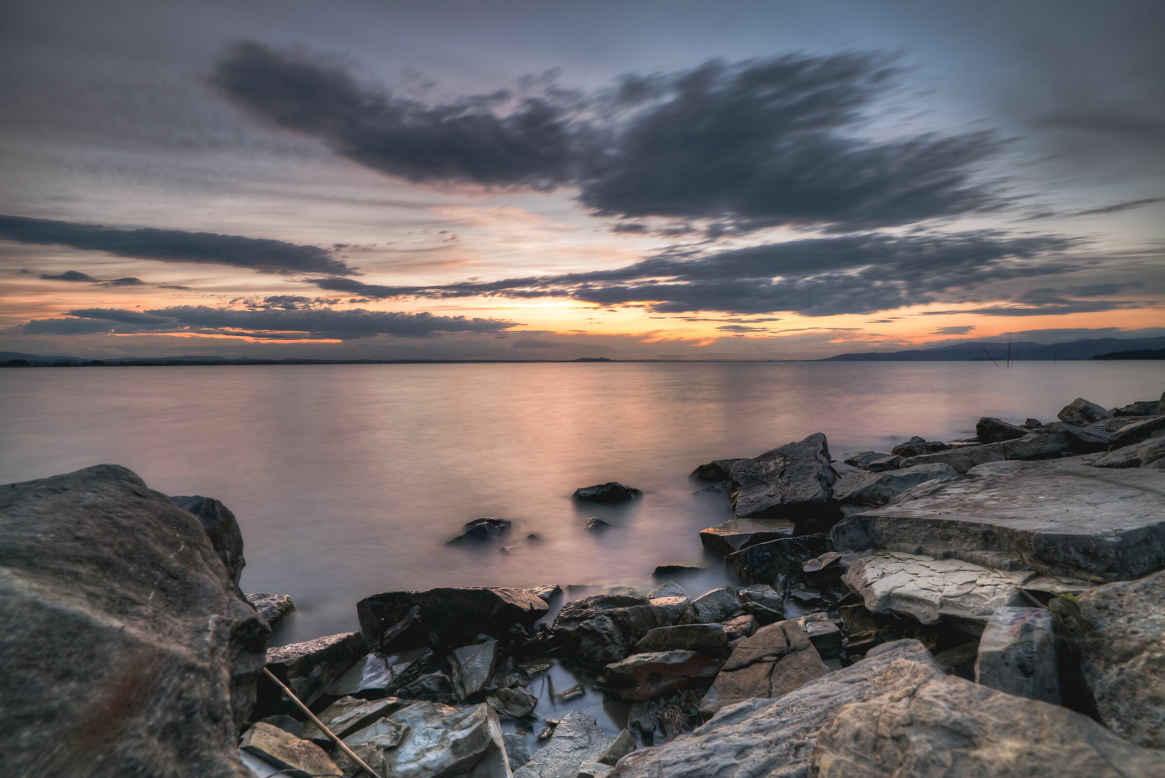 Tramonto sul Trasimeno