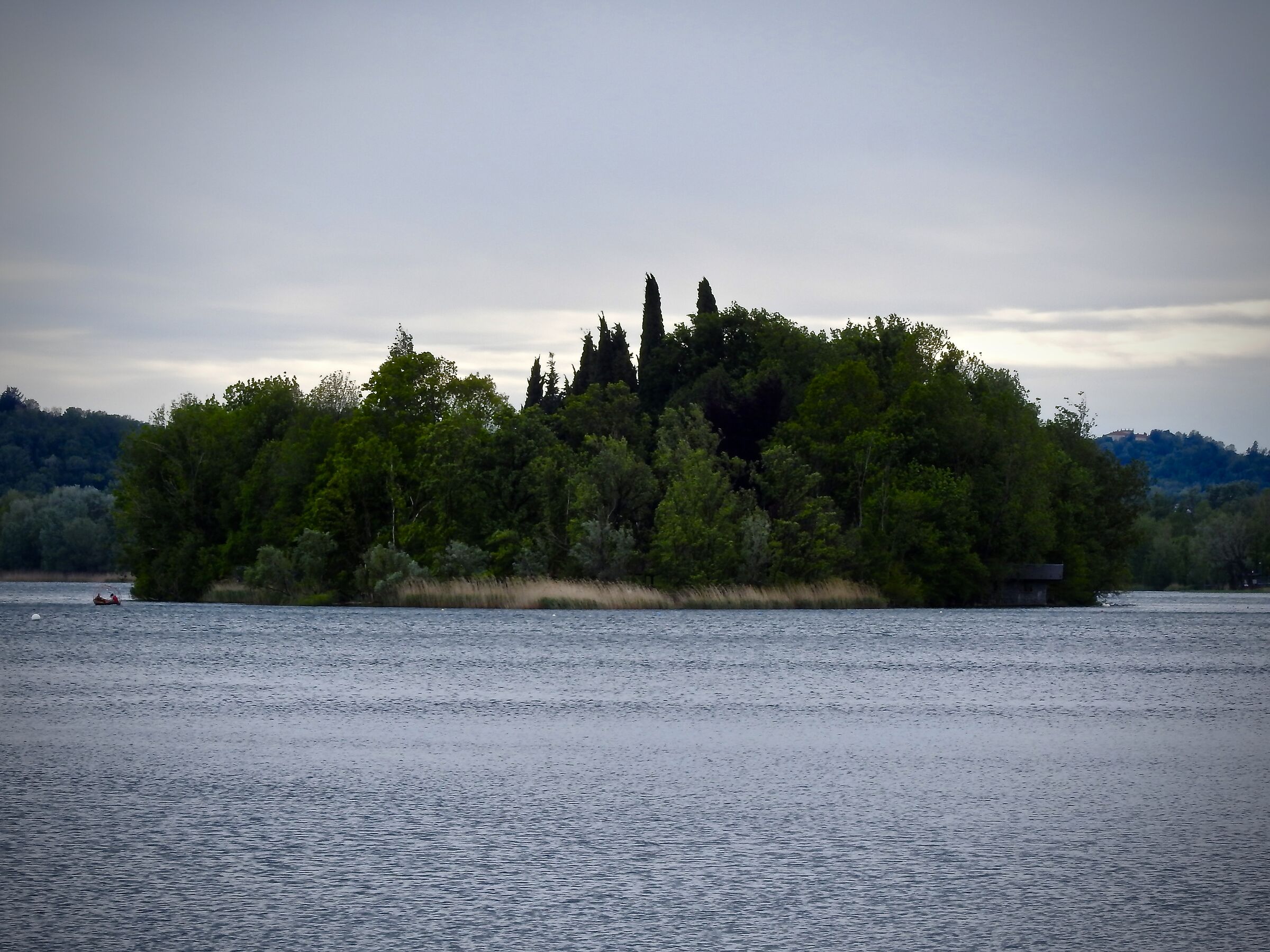 Cypress Island (Pusian Lake) Como