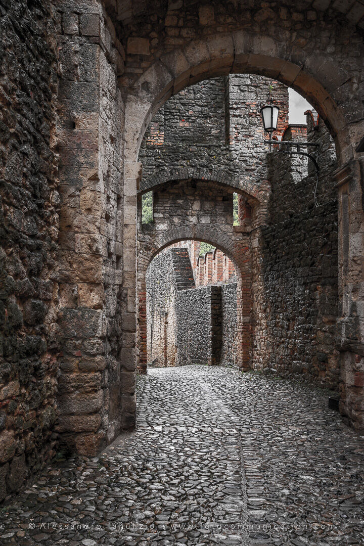 castello di Vigoleno