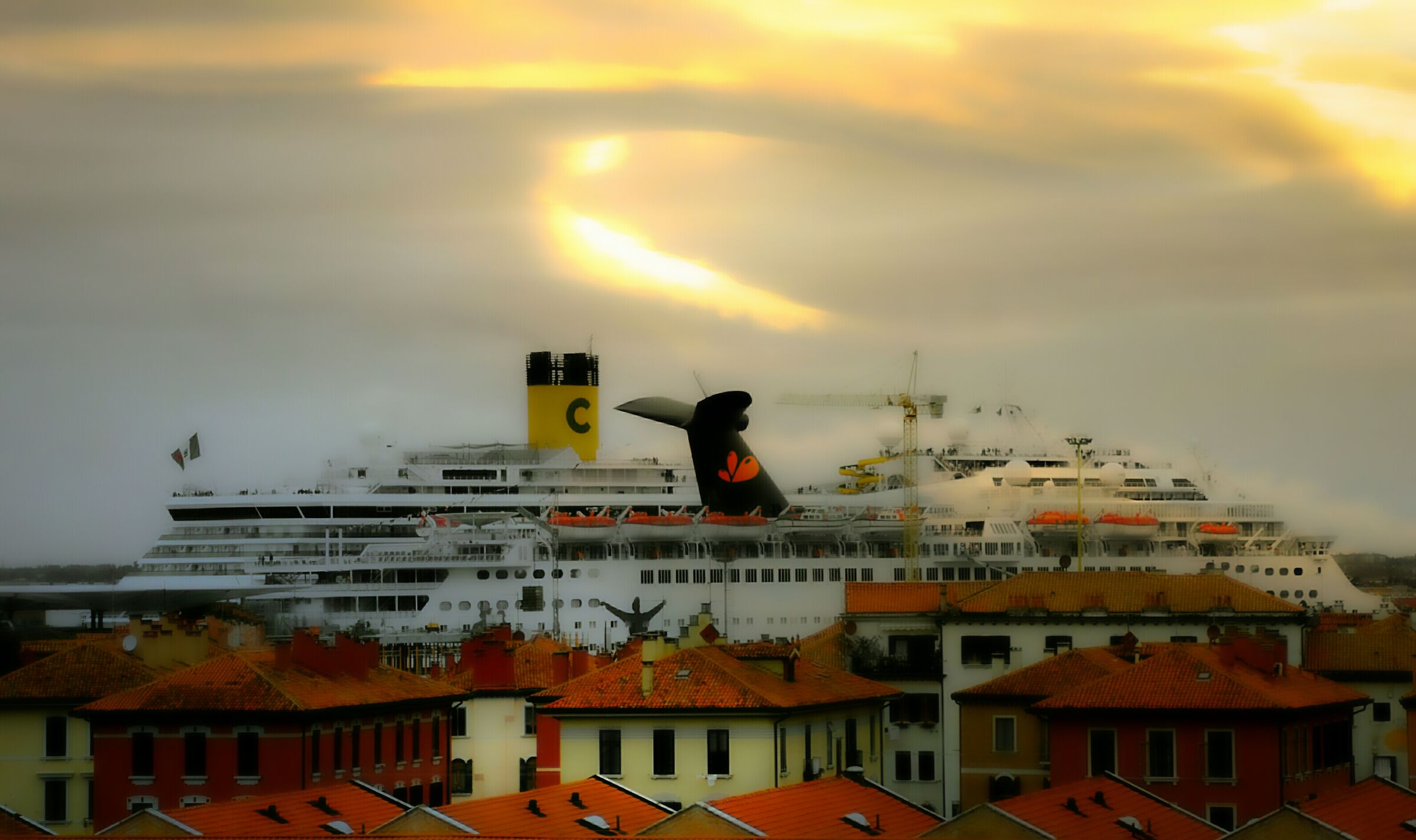 Ships and roofs (2)