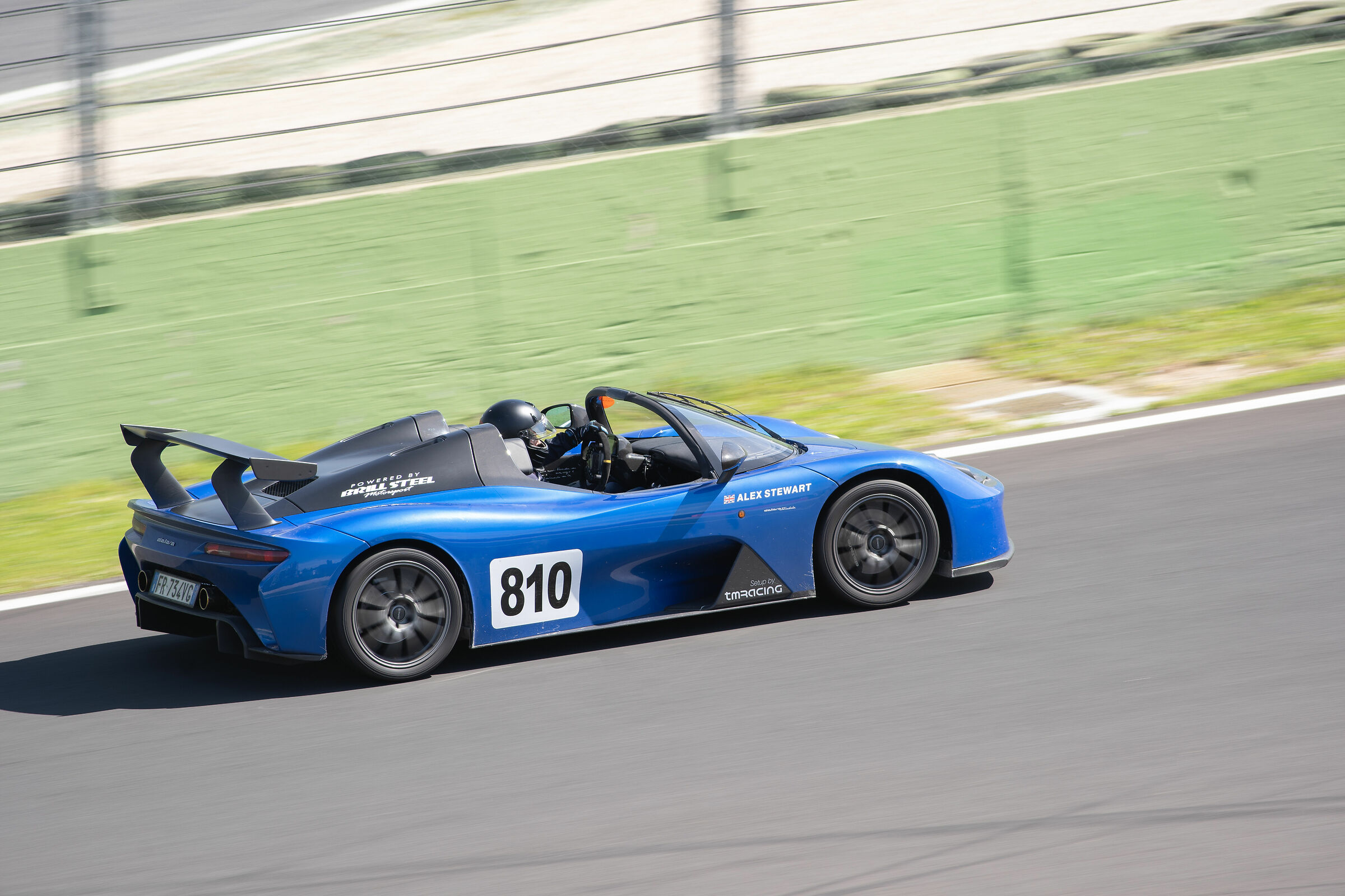 DALLARA ROAD-A7III + 400 5.6 L