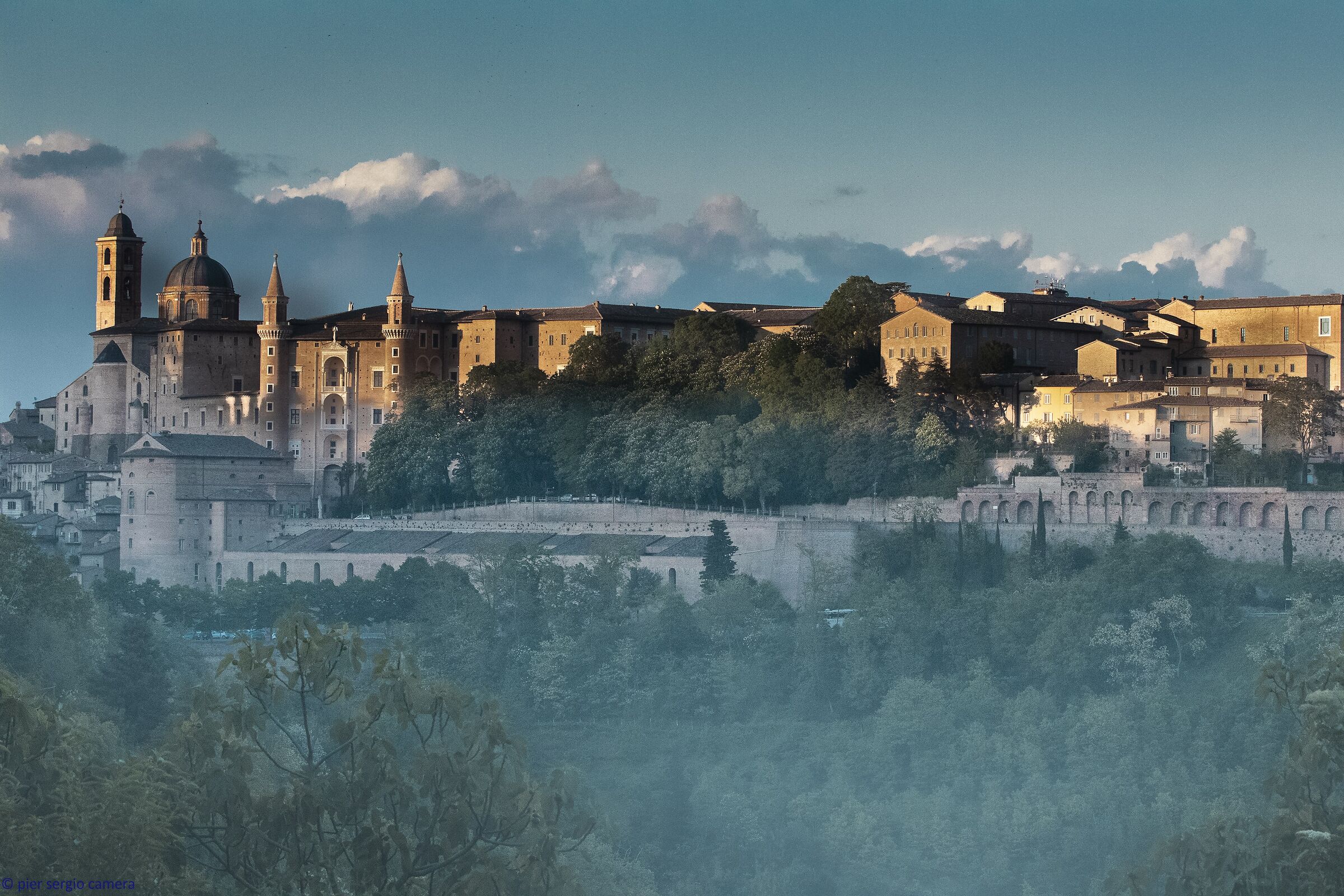 Urbino. Un tramonto di maggio