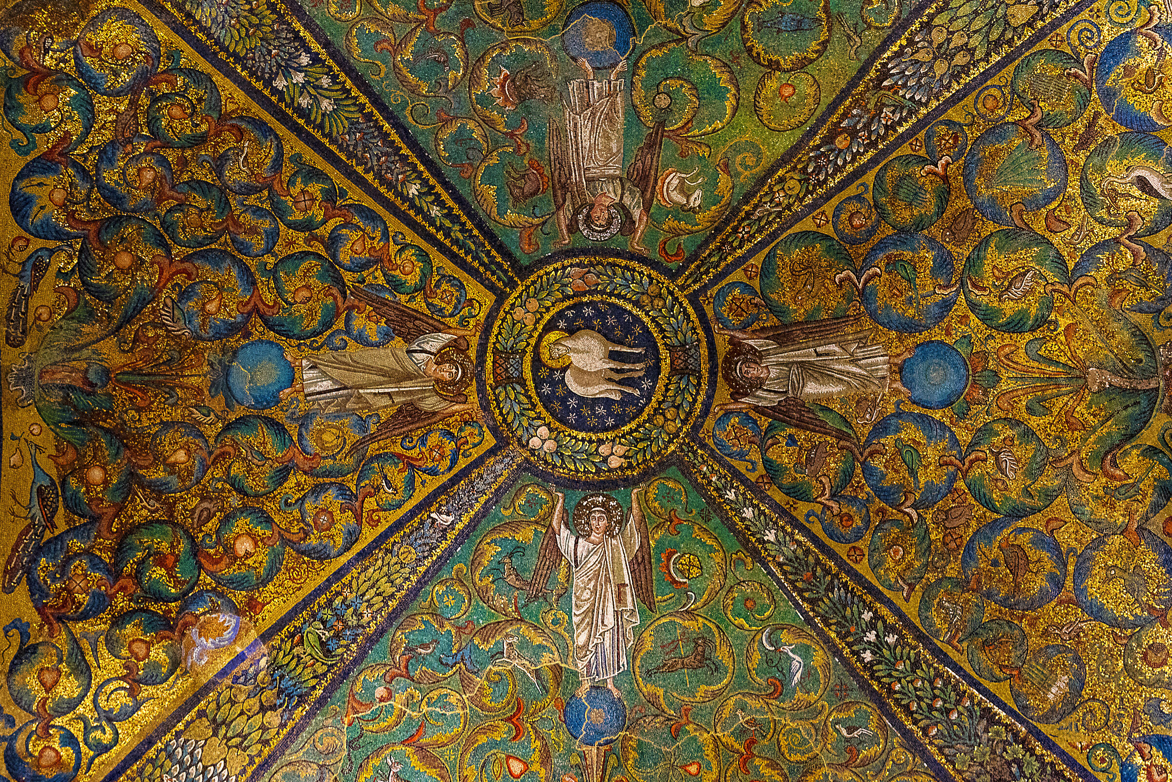 Basilica di San Vitale- mosaico dell'agnello
