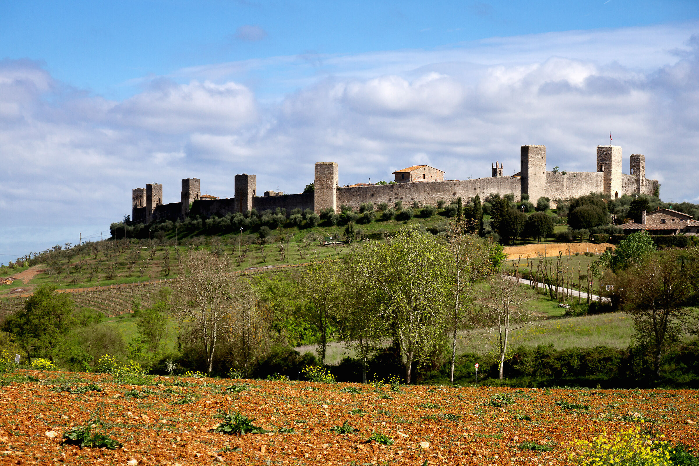 One last greeting and away