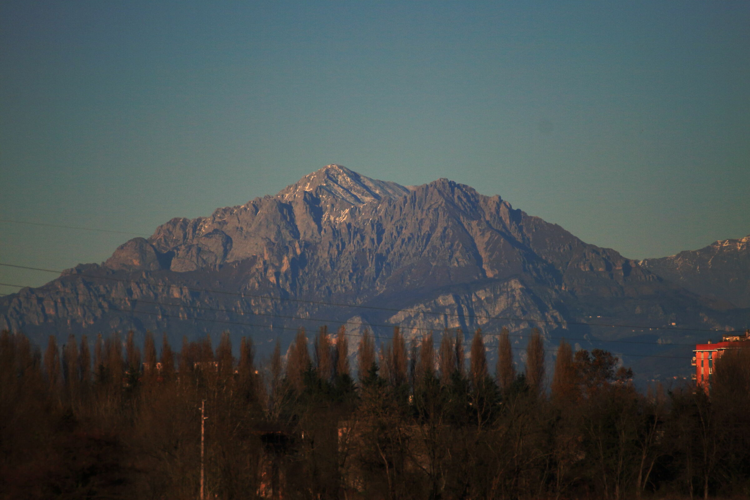 la Grigna in lontananza