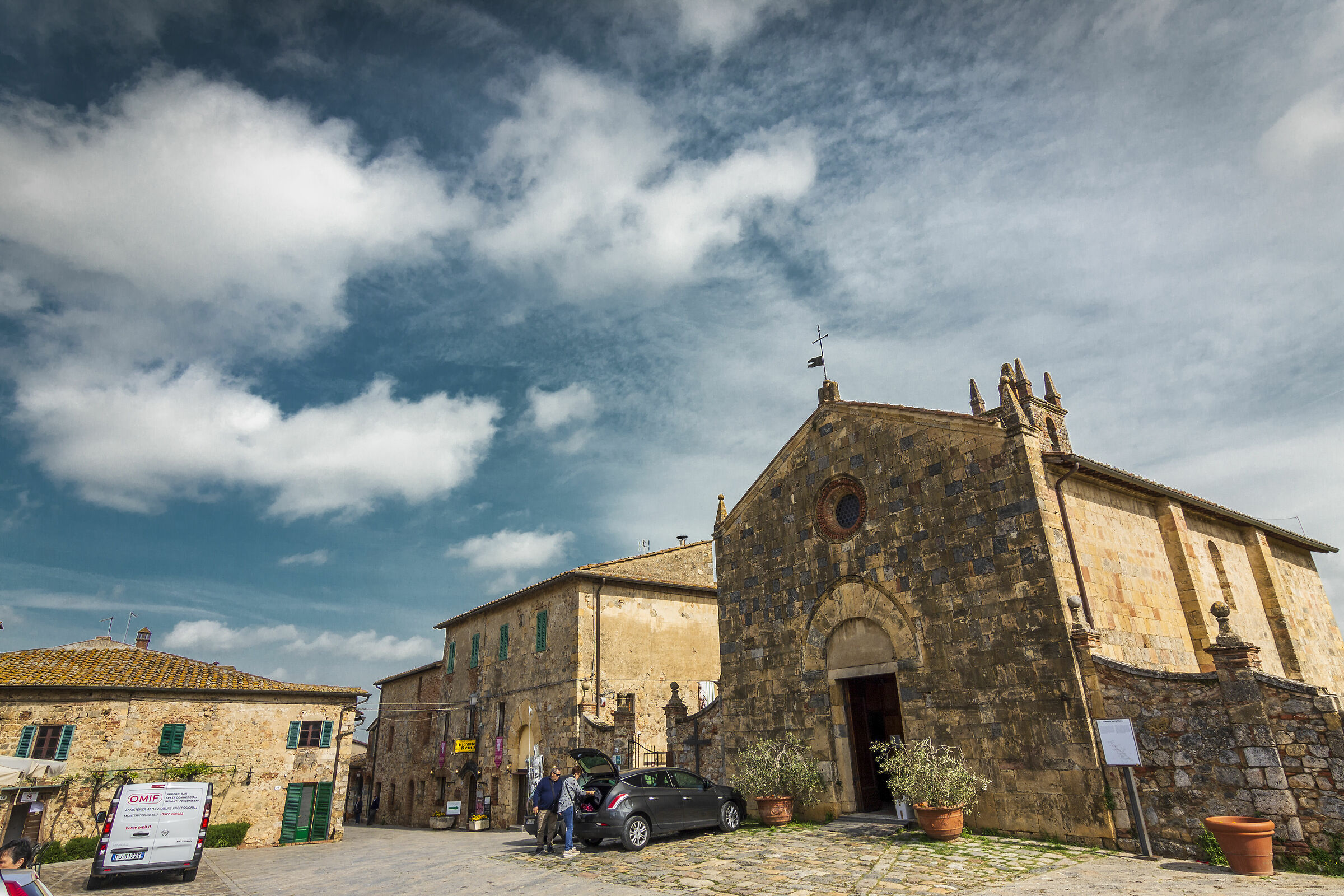 Square of Monteriggioni