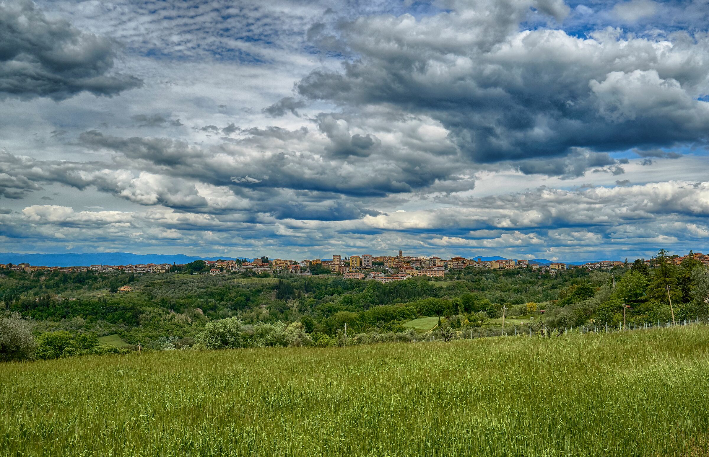 Montespertoli: Forse pioverà!!