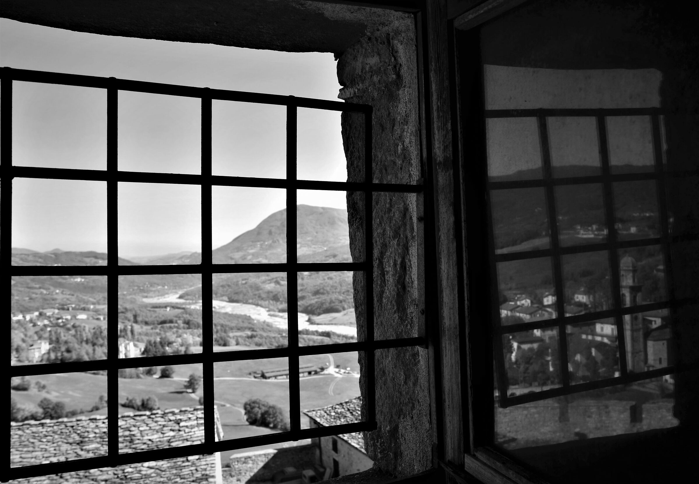 perbacco! guardo dal vetro e vedo un altro paesaggio!