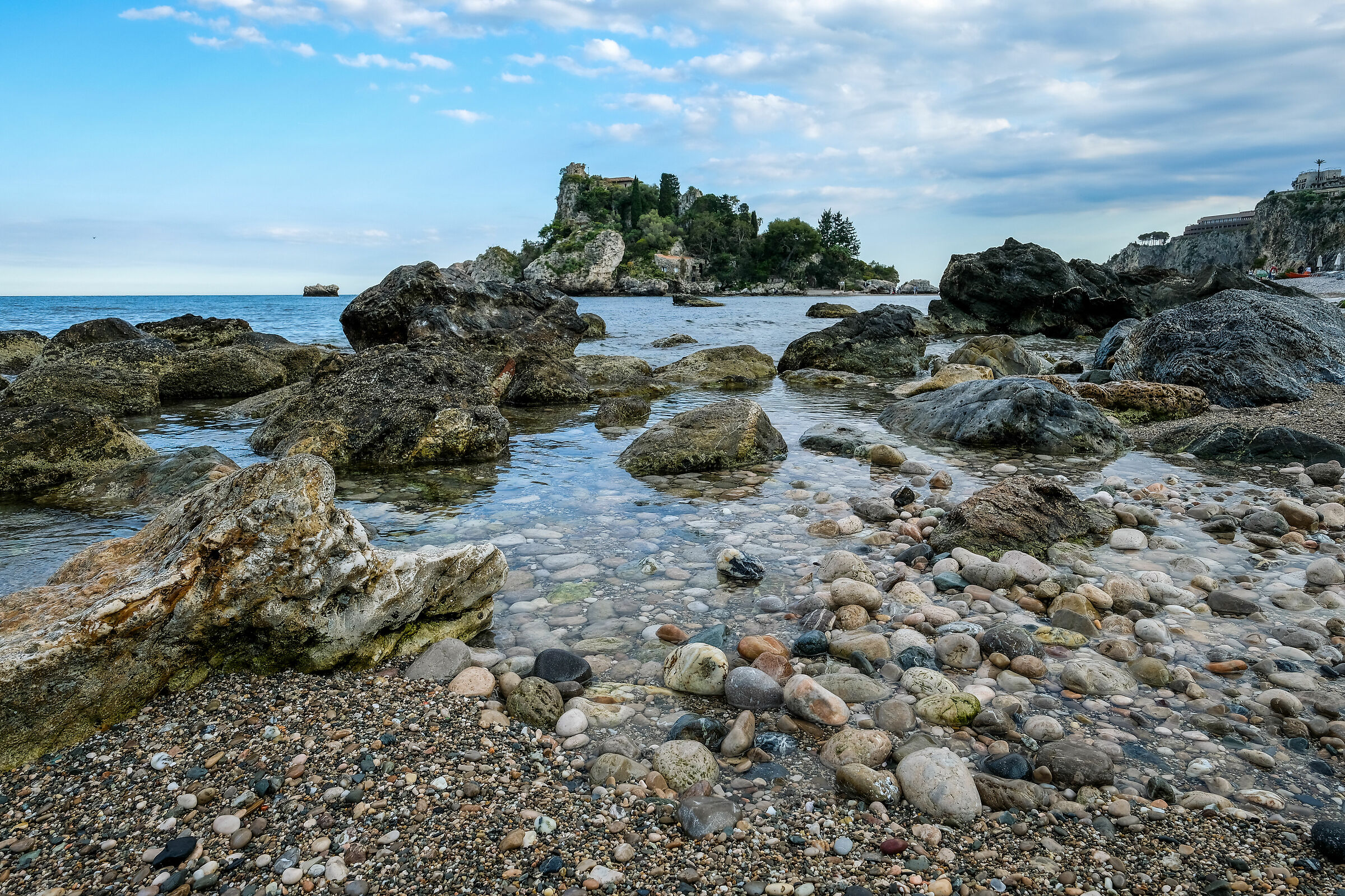 Uno sguardo verso l'Isola Bella