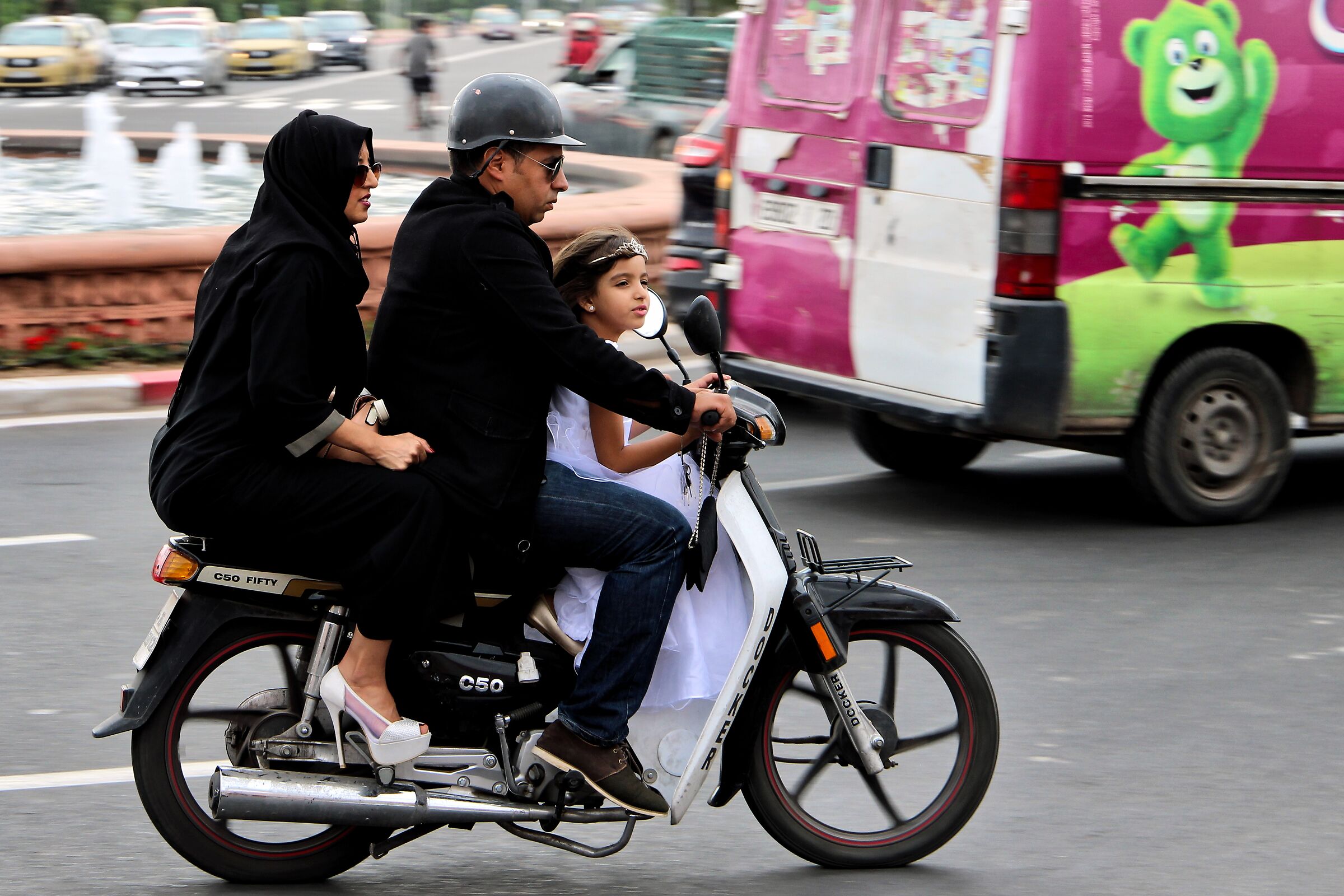 chador e tacchi a spillo - Marrakech